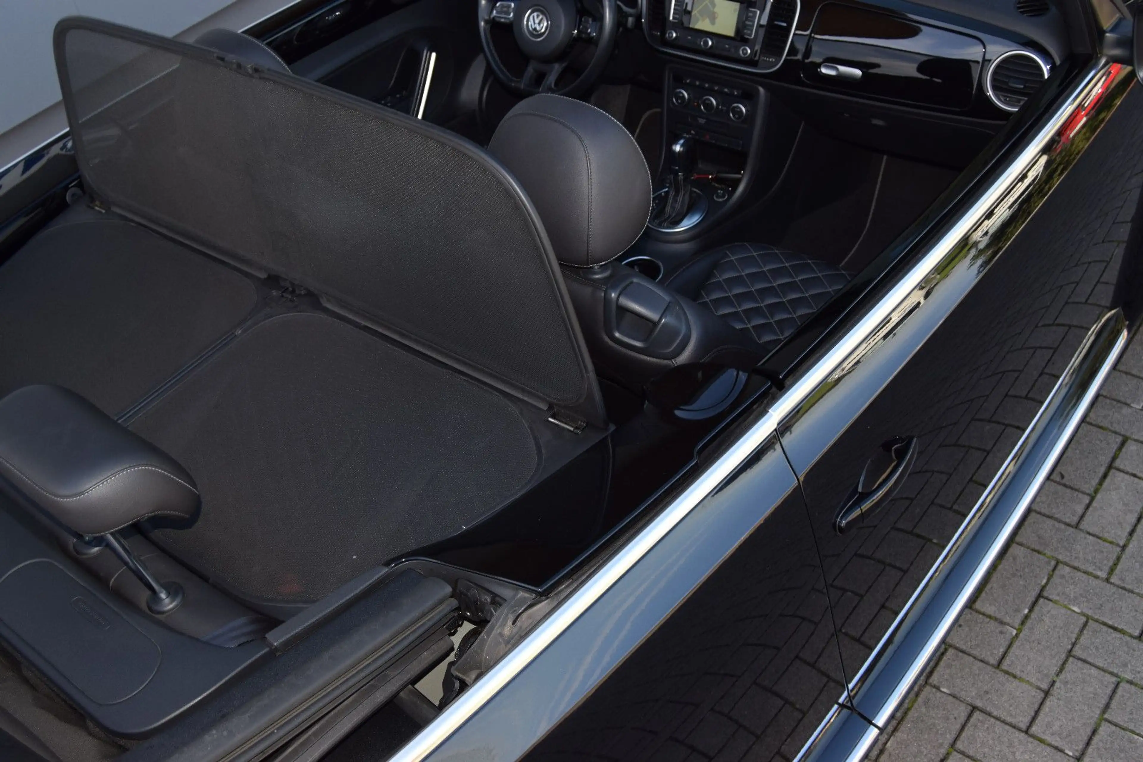 Volkswagen Beetle Cab, Exclusive Sport!AUTOMATIK!Navi,Leder — photo 15