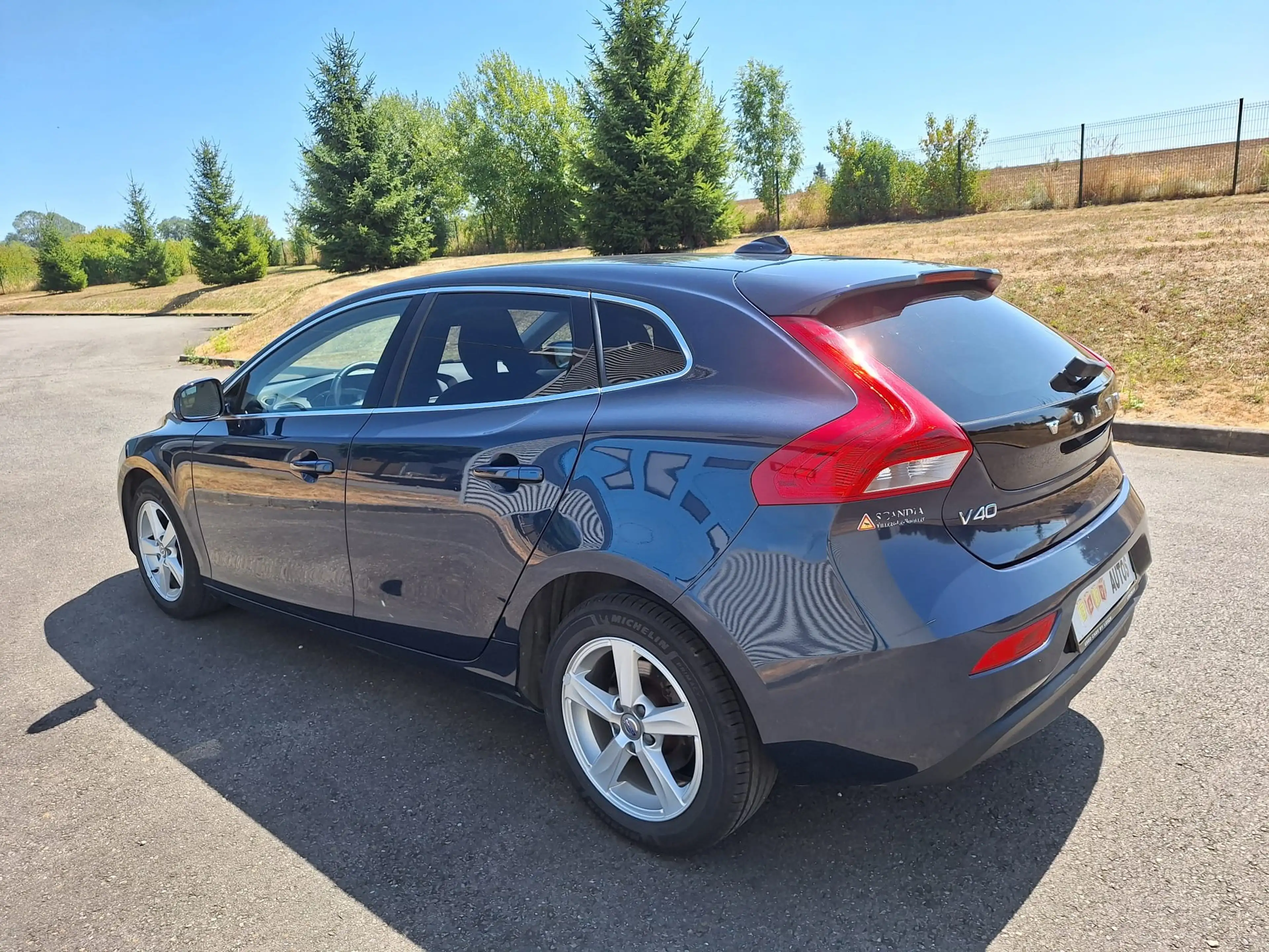 Volvo V40 V40 D2 Momentum — photo 5
