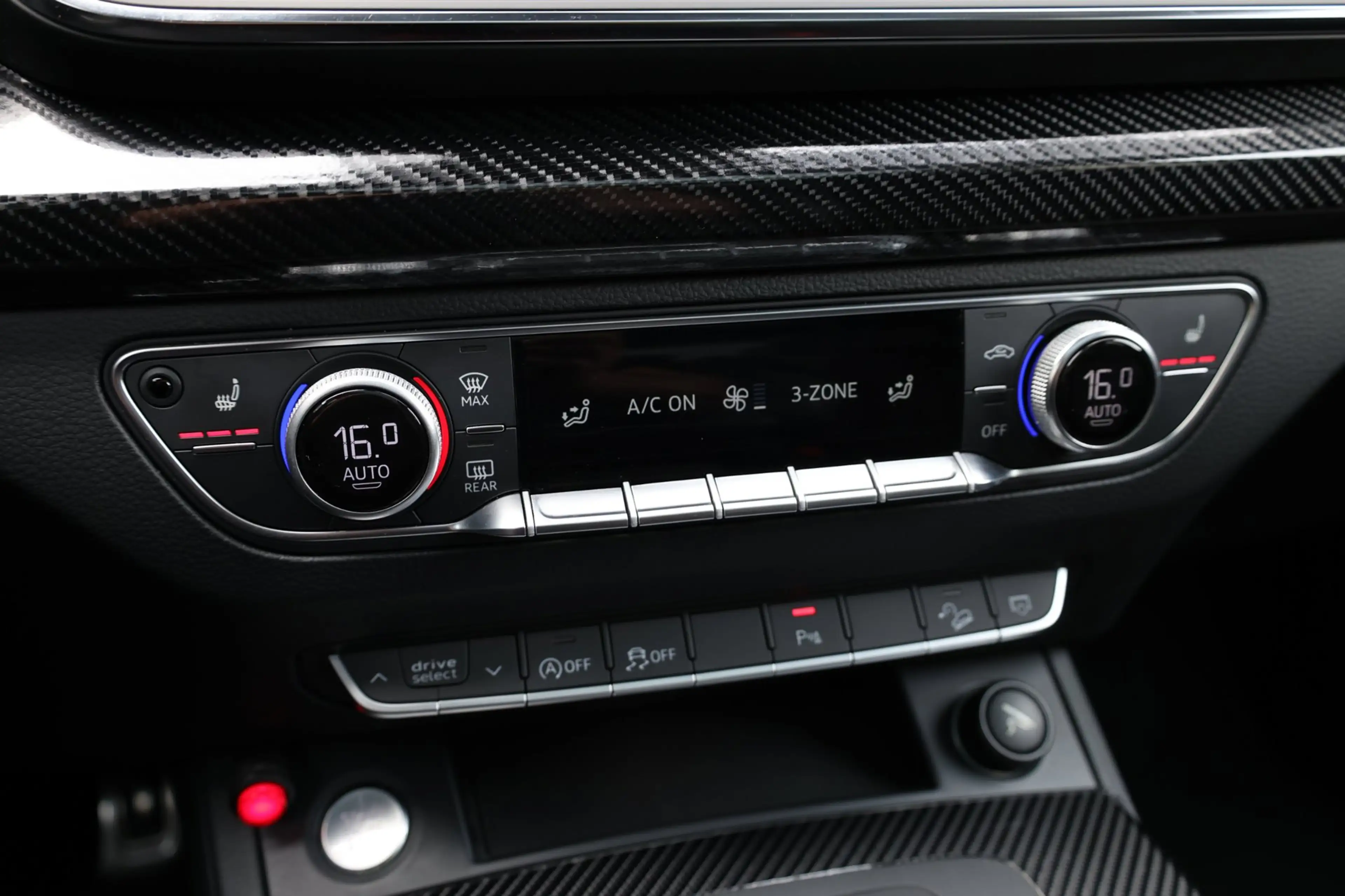 Audi Q5 2.0 TFSI quattro S-Line 252+PK MAXTON/LED/LUCHT/VI — photo 19