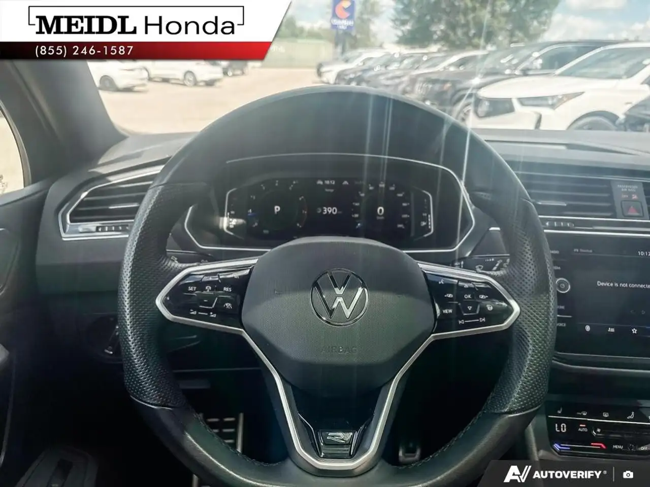 Volkswagen Tiguan снимка Volkswagen Tiguan