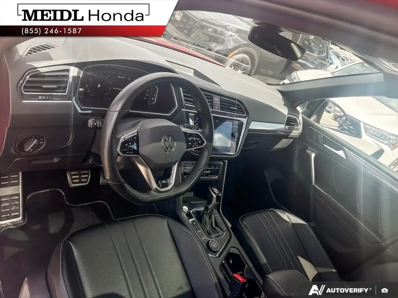 Volkswagen Tiguan снимка Volkswagen Tiguan
