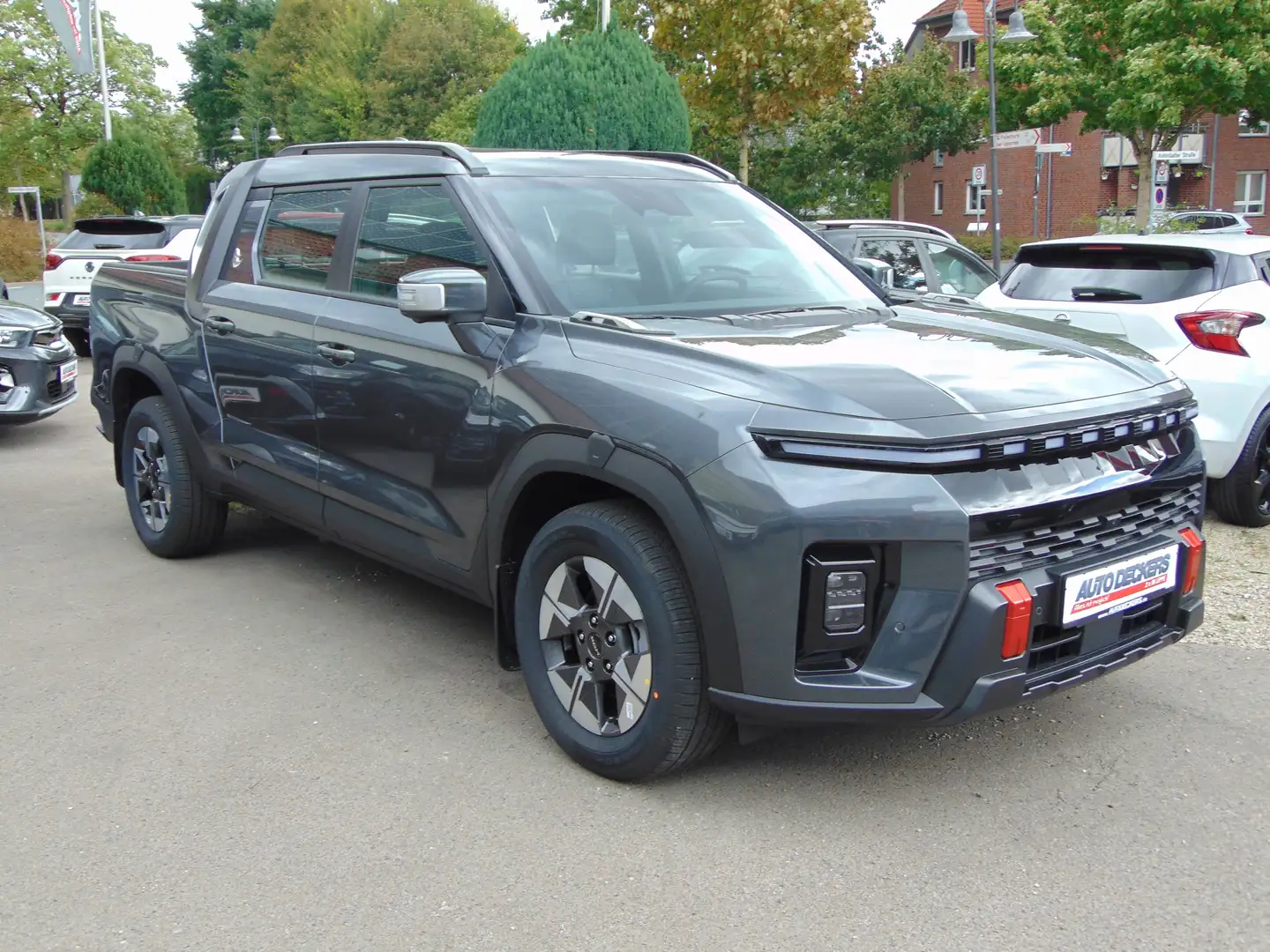 KGM Musso Musso EV LUX 4x4 Grau - 2