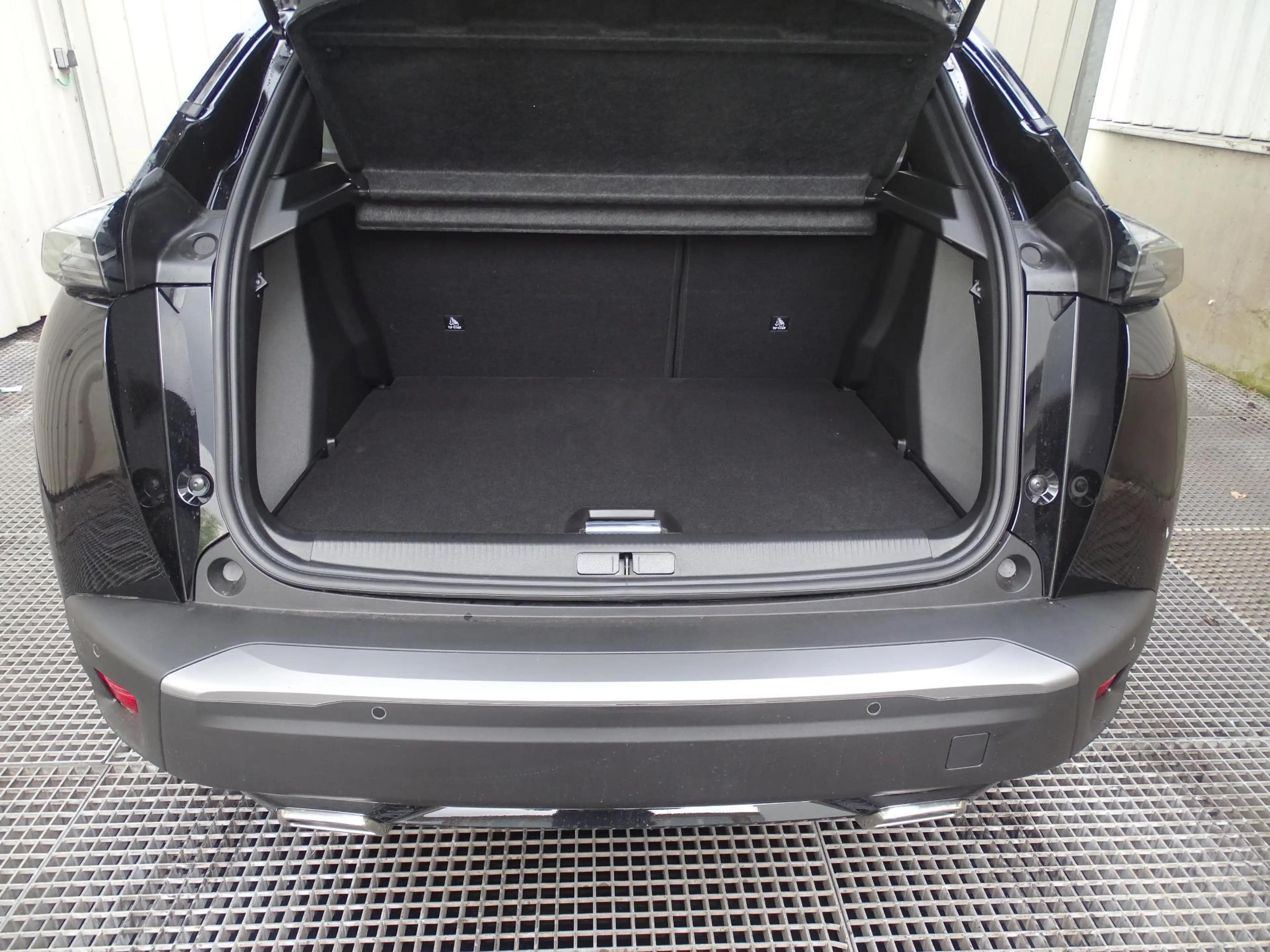 Peugeot e-2008 e-2008 Allure verwacht — photo 13