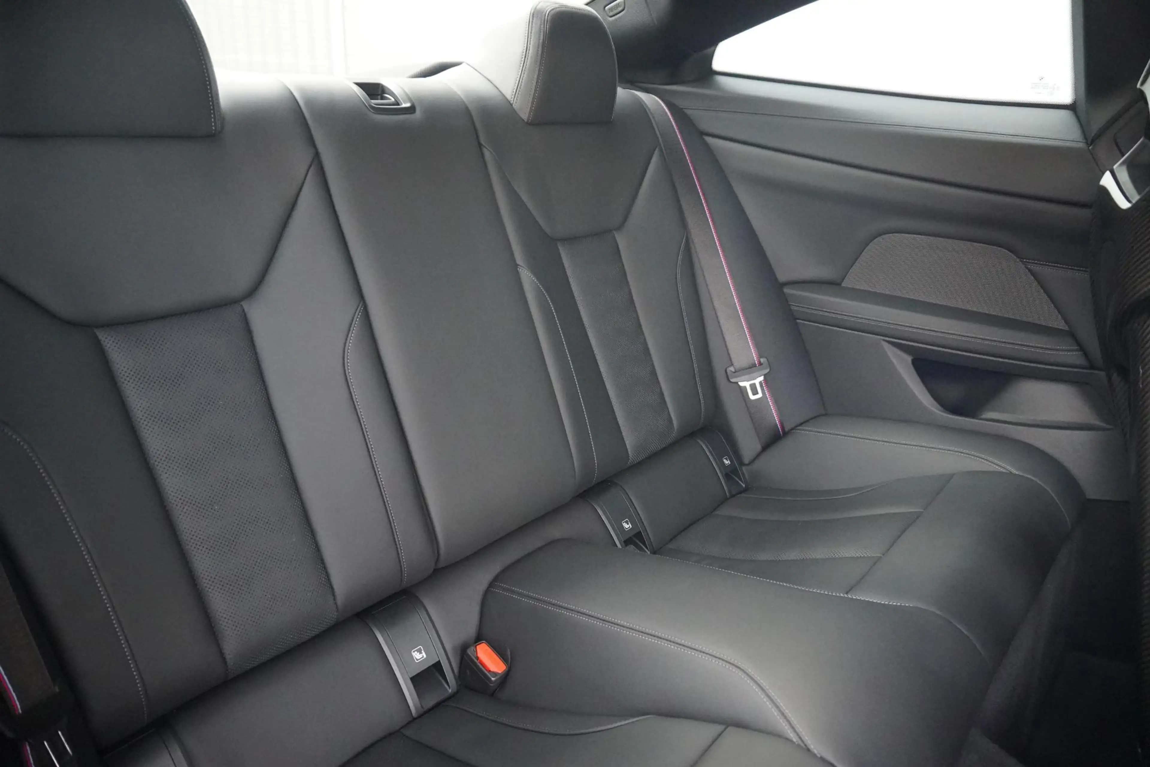 BMW M4 Competition | M Carbon-keramische remmen | M Carbo — photo 9