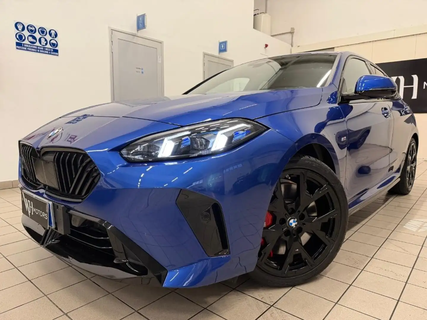 BMW 118 d MSport Pro //UFFICIALE BMW ITALIA// Grau - 1