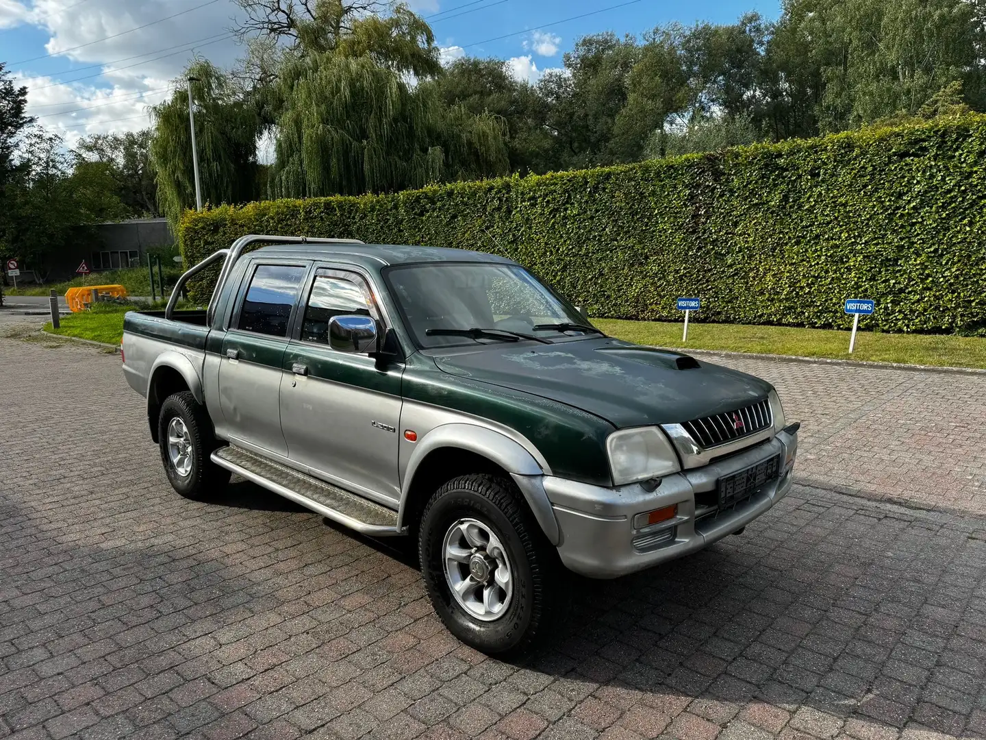 Mitsubishi L200 2.5 Turbo int. GLS 4WD Airco climatisé Argent - 2