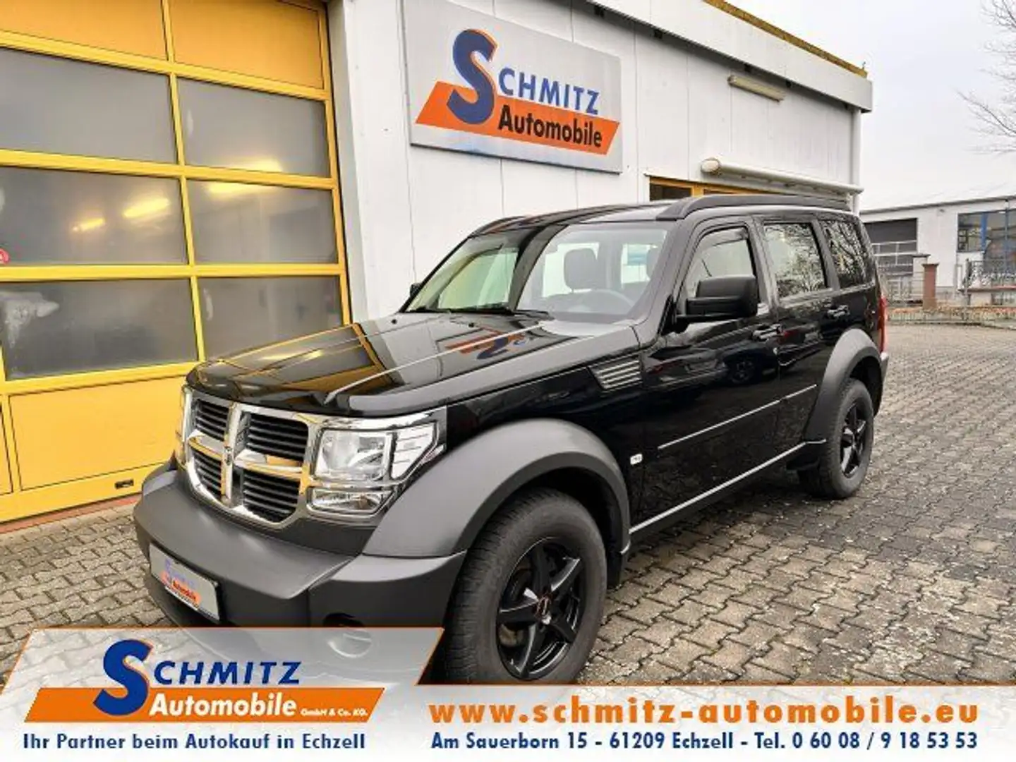 Dodge Nitro 2.8 CRD 4x4 SE Klima/AHK/98.600KM/2.Hand Schwarz - 1