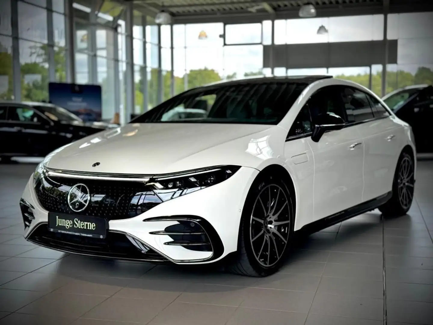 Mercedes-Benz EQS 450+ AMG+Night+MBUX+PANO+KAMERA+FLEXBonus Blanc - 1