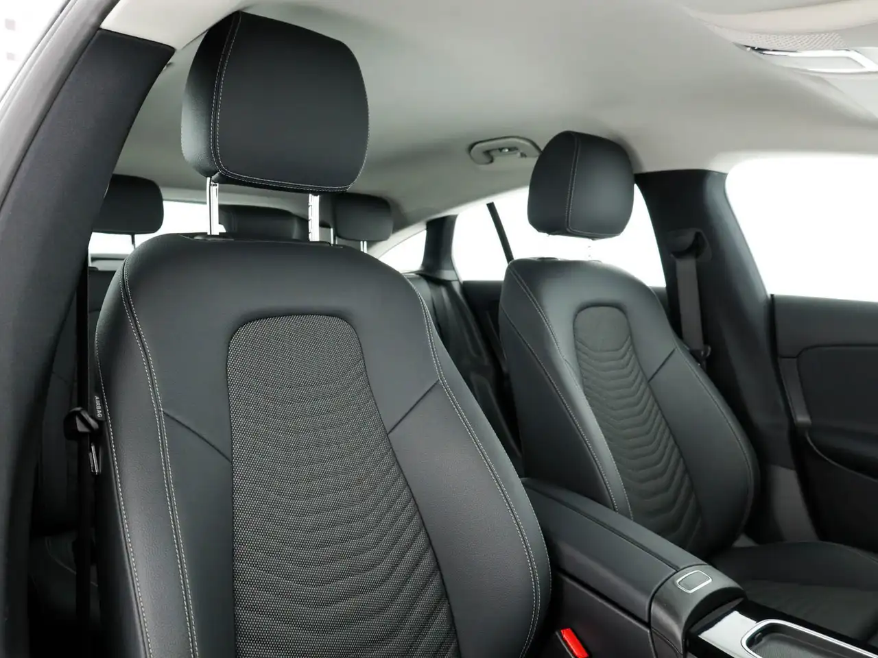 Mercedes-Benz CLA 180 shooting brake 180 d advanced auto 11