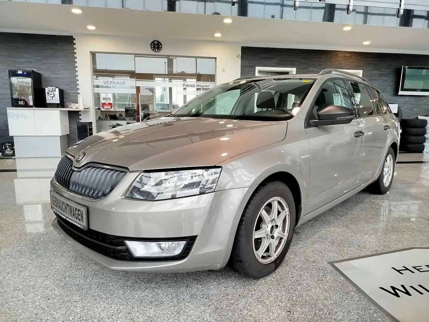 Skoda Octavia 1.2 TSI Active *KLIMA/SHZ/8-FACH* Beige - 1