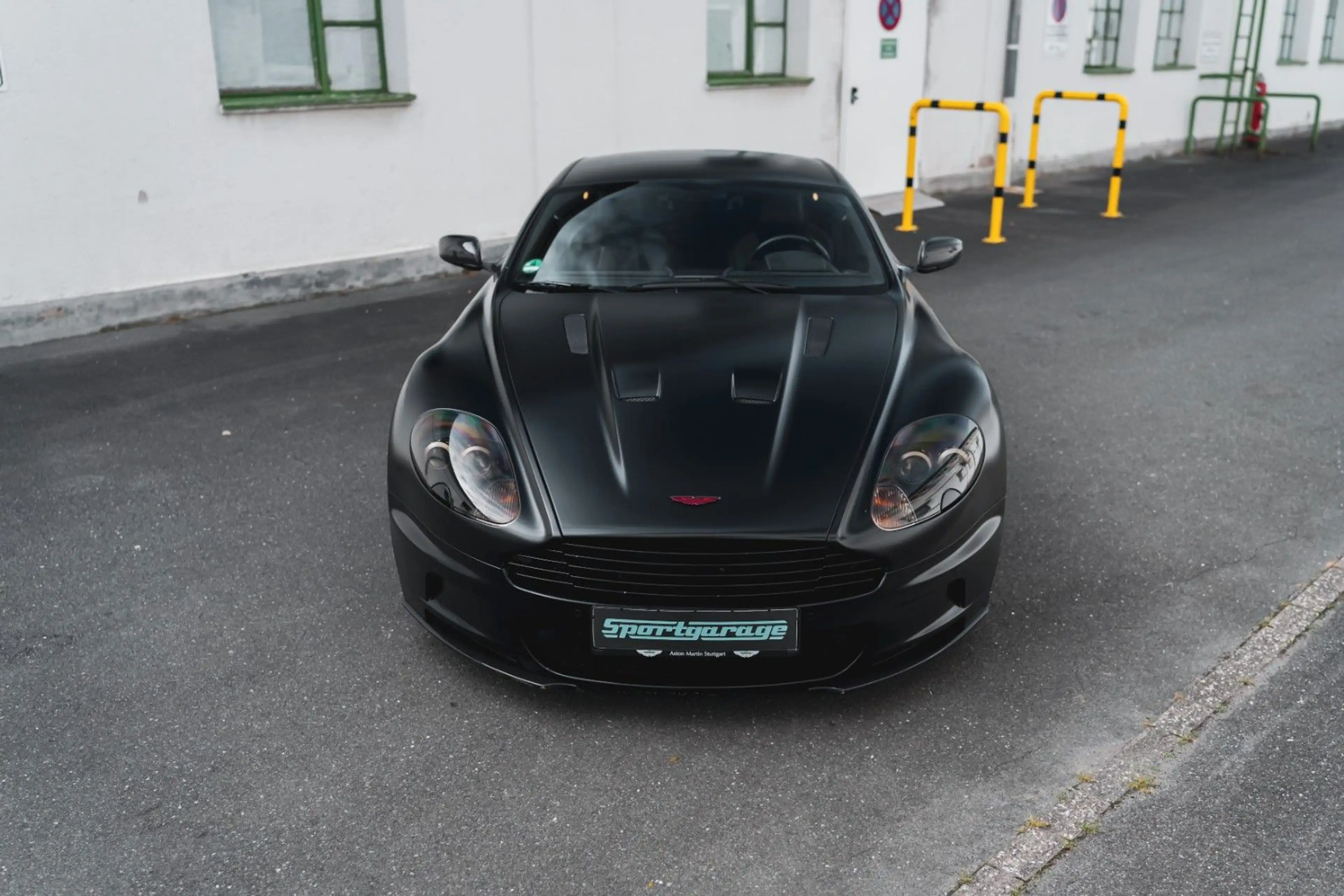 Aston Martin DBS 6.0 Touchtronic *Carbon / Unikat* — photo 10