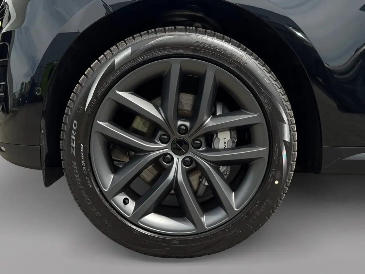 Land Rover Range Rover Sport снимка Land Rover Range Rover Sport
