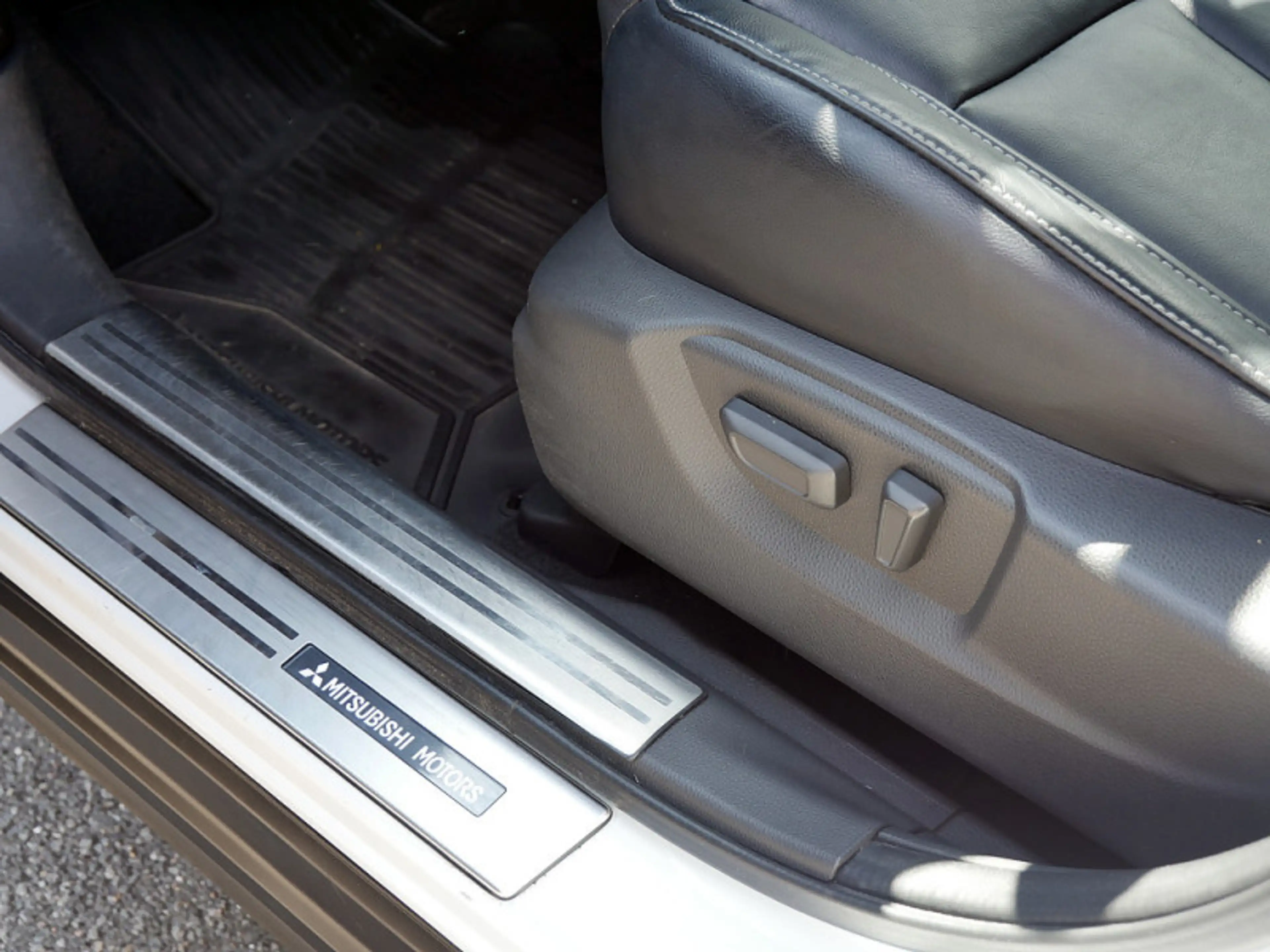 Mitsubishi Eclipse Cross 2.4 MIVEC TOP 360 DISTR KAMERA — photo 13