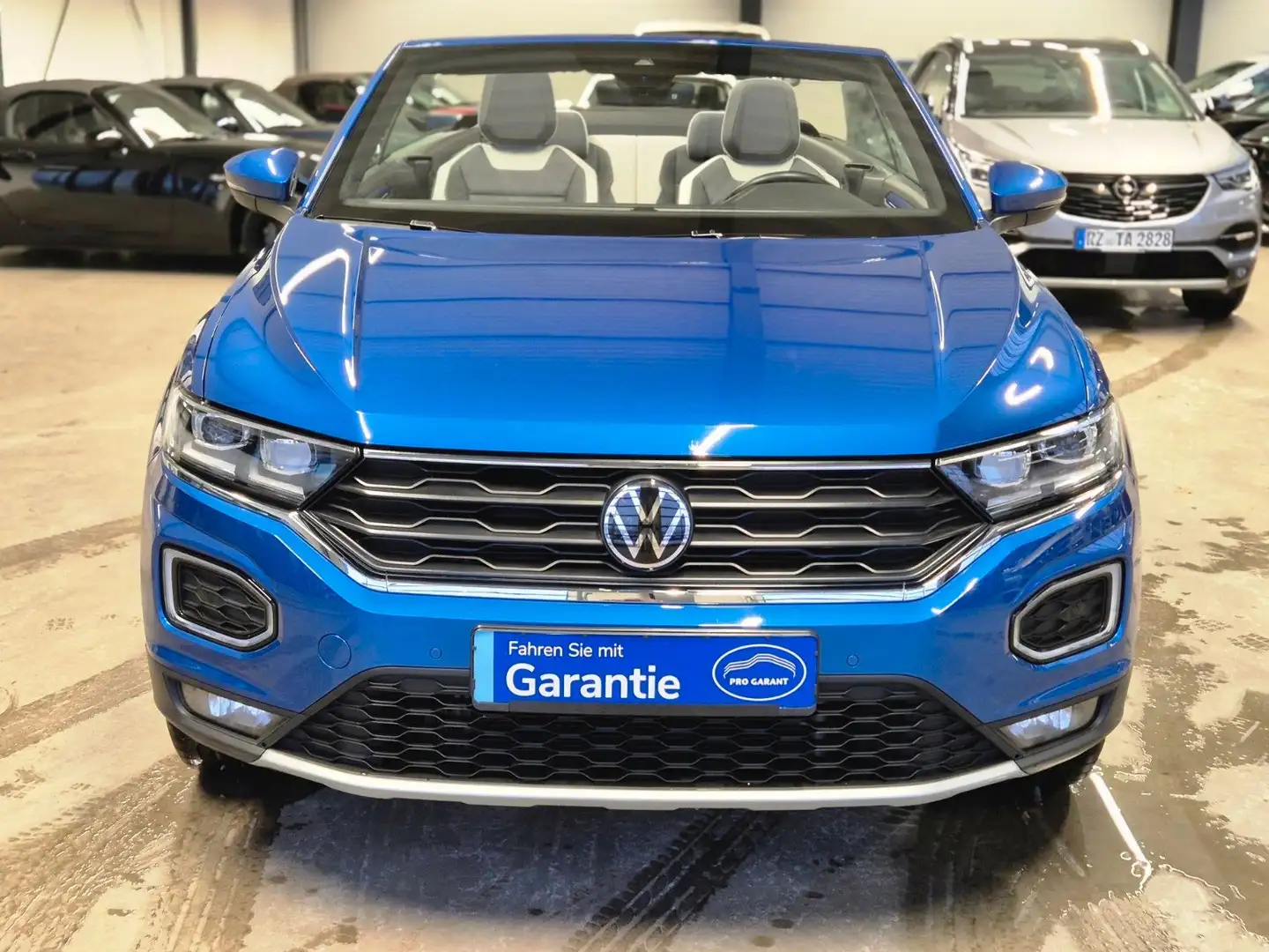 Volkswagen T-Roc T-ROC 1.5 TSI CABRIO STYLE LEDER NAV LED 19`ALU Bleu - 2