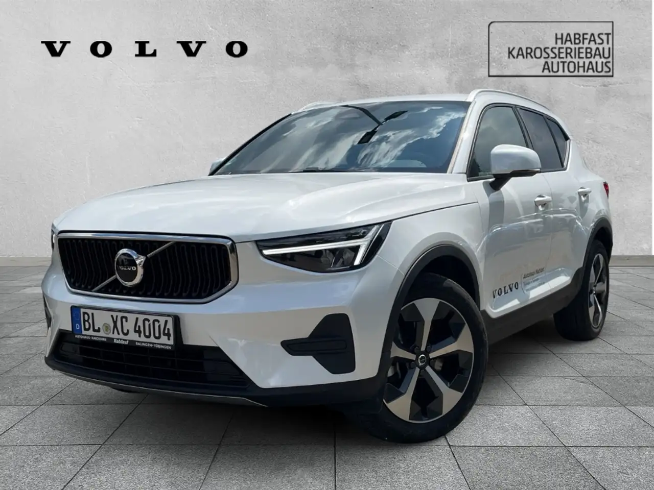 Volvo XC40 2025
