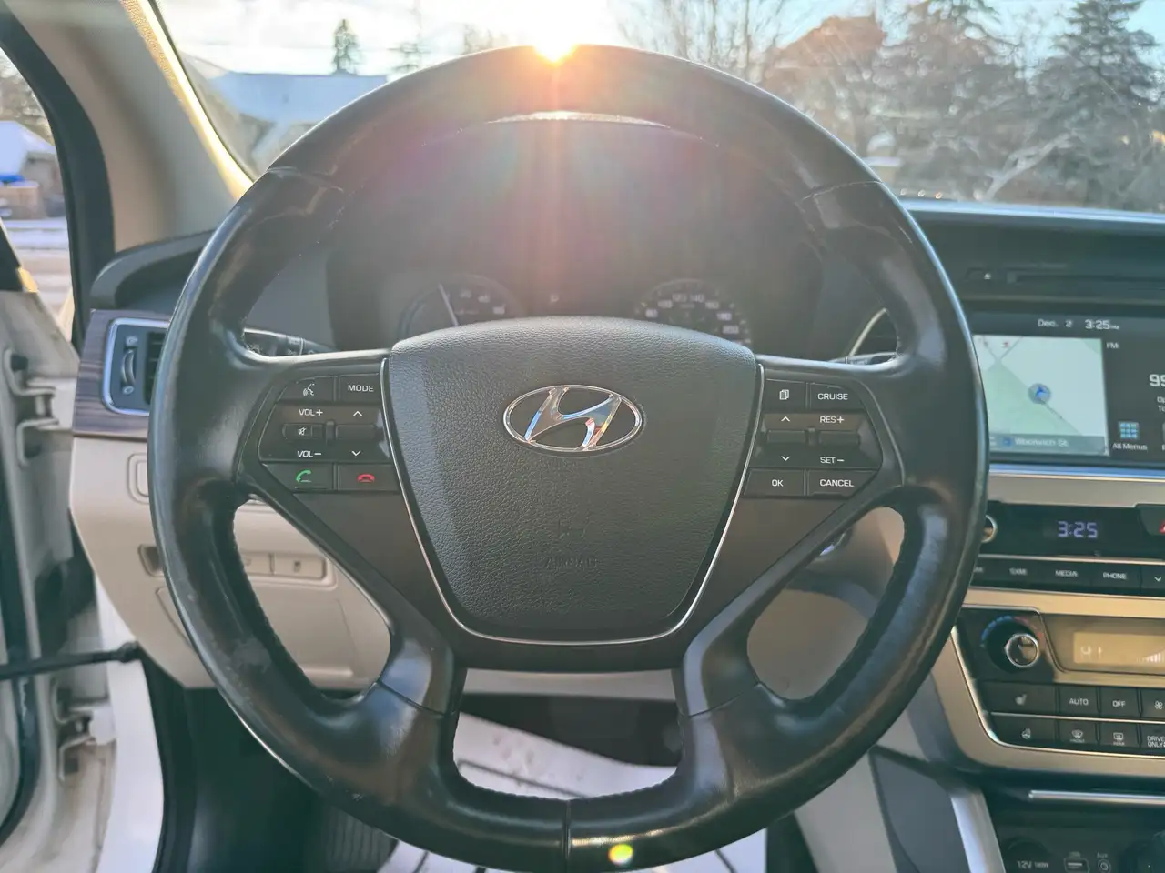 Hyundai SONATA снимка Hyundai SONATA