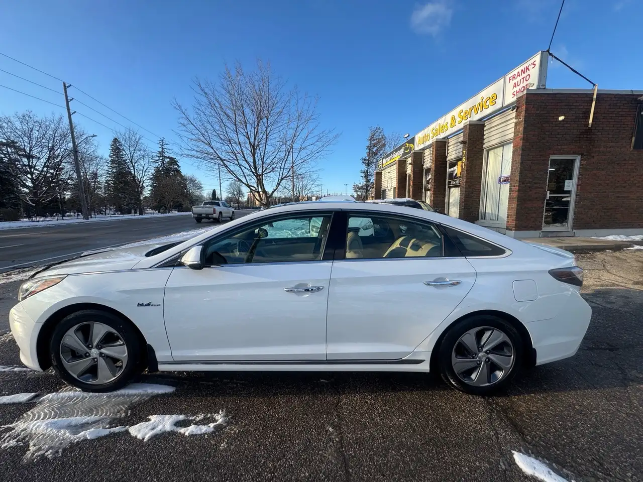 Hyundai SONATA снимка Hyundai SONATA