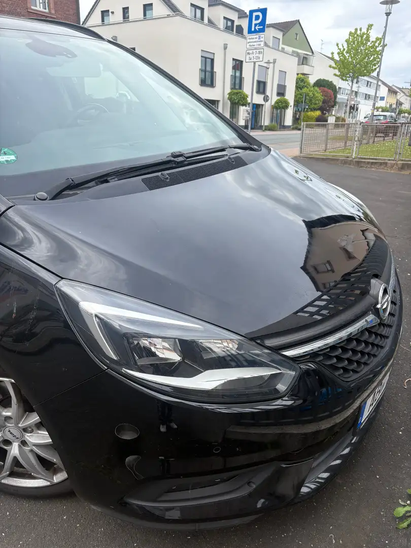 Opel Zafira Tourer Zafira Tourer 2.0 CDTI Automatik drive Schwarz - 1