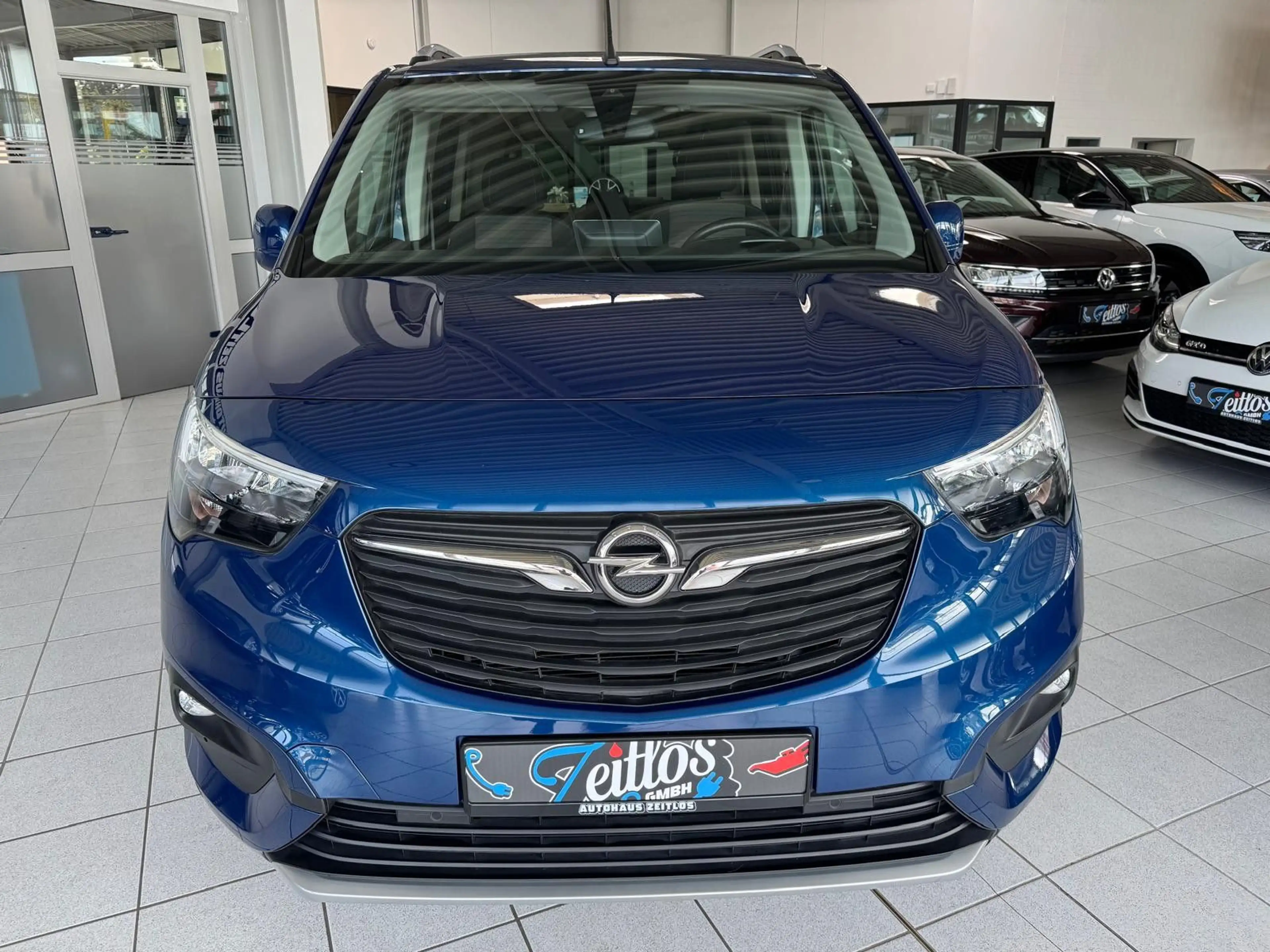Opel Combo Life E Innovation *HuD*AHK*Navi*Pano*SHZ* — photo 8