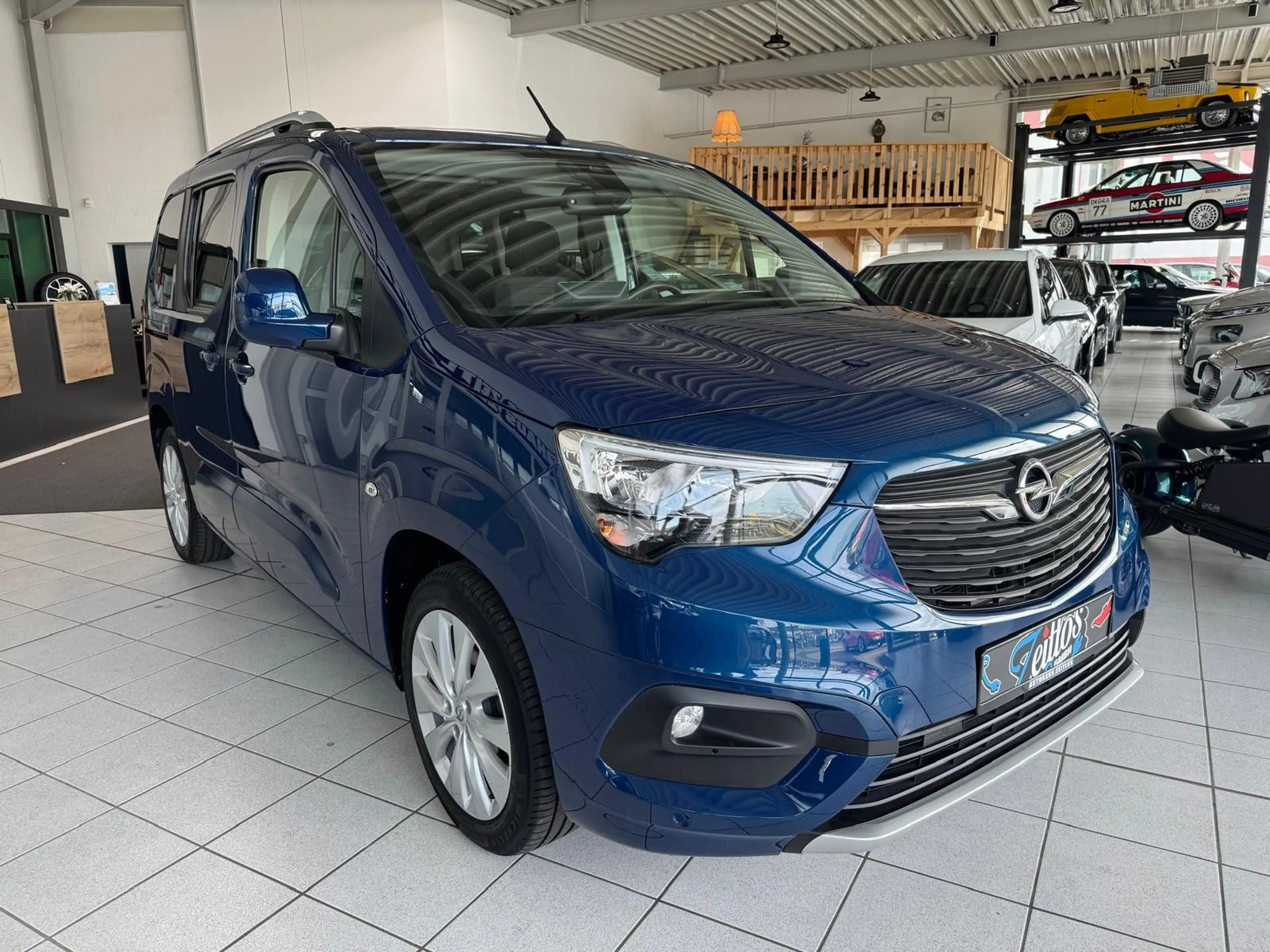 Opel Combo Life E Innovation *HuD*AHK*Navi*Pano*SHZ* — photo 3