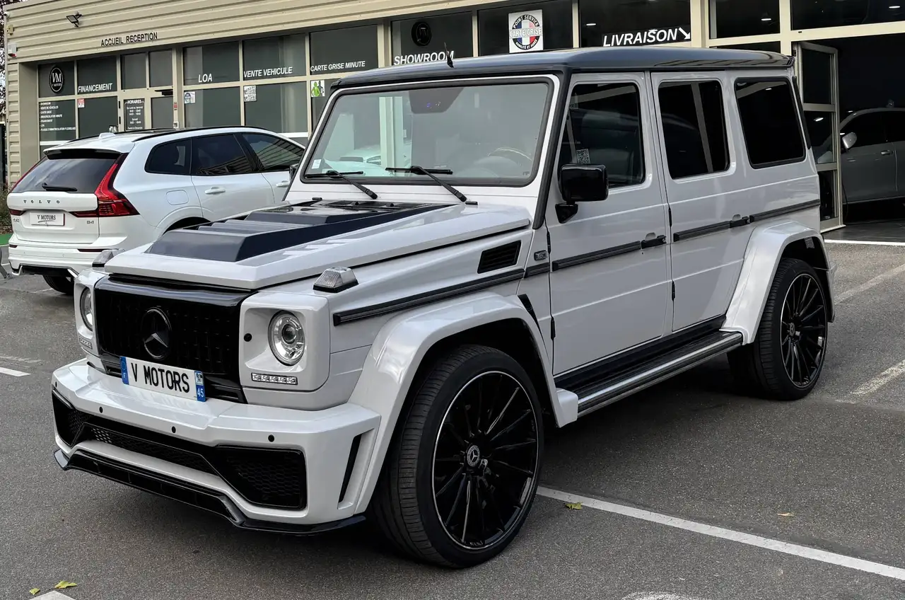 Mercedes-Benz G 400