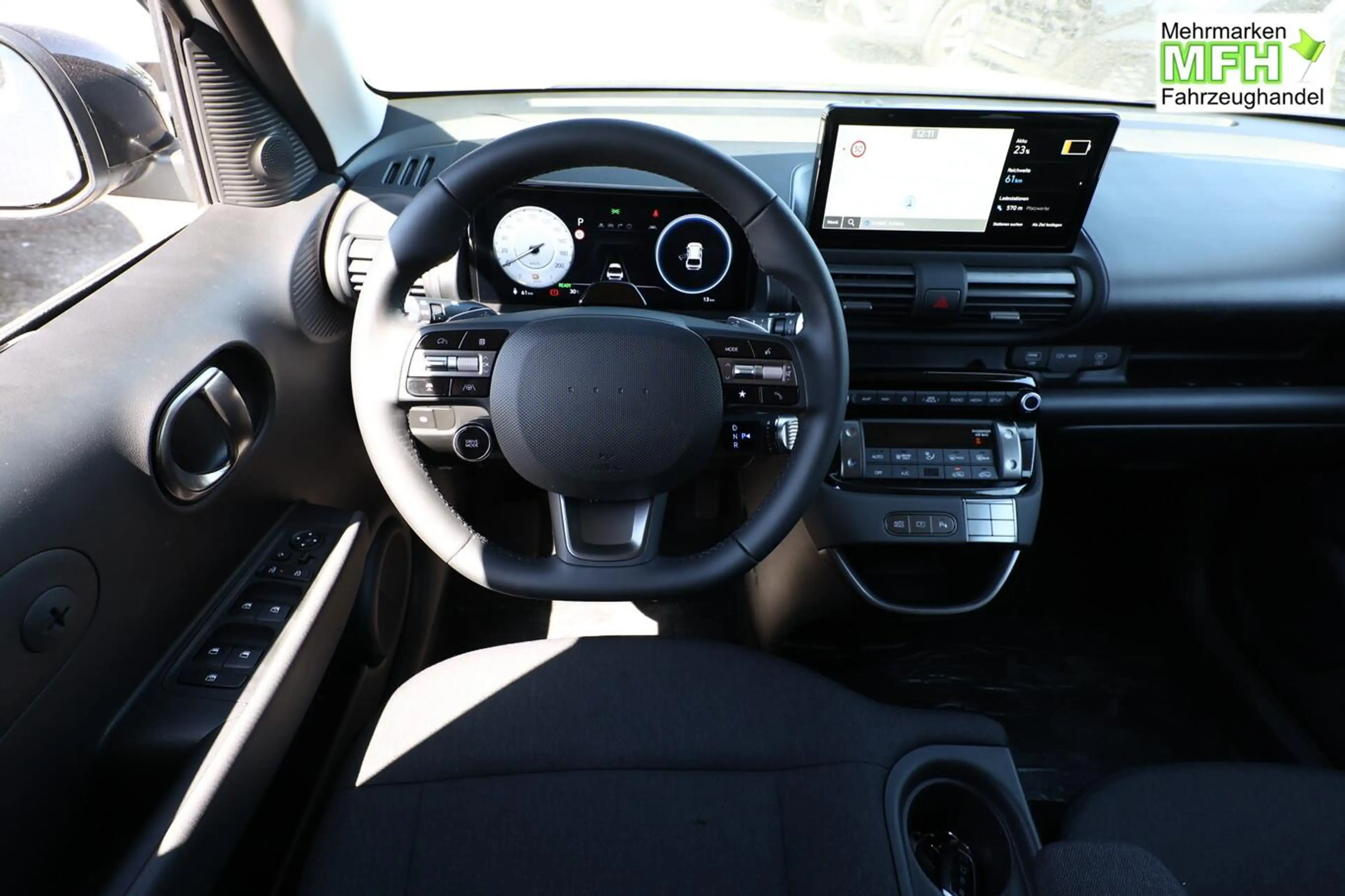 Hyundai Inster 42 kWh FÖRDERF. Navi 2xPDC 15Z PrivG ACC 71 kW ... — photo 6