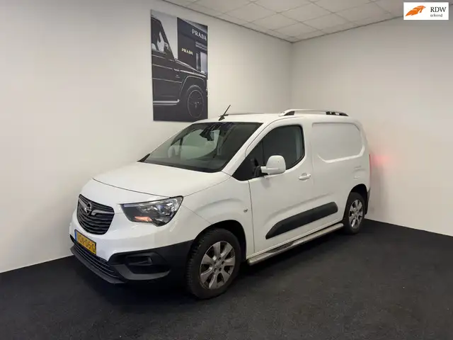 Opel Combo 1.5D L1H1 Edition | Automaat | Keyless | Camera