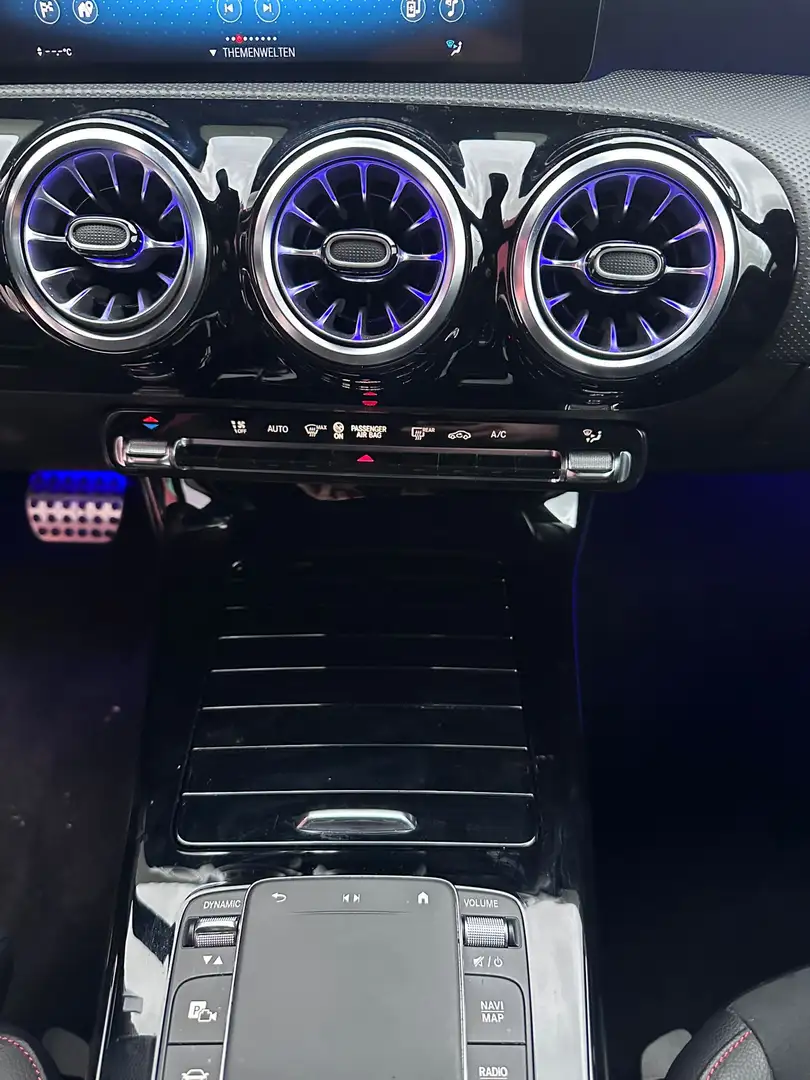 Mercedes-Benz A 200 d Aut. 4matic - 2