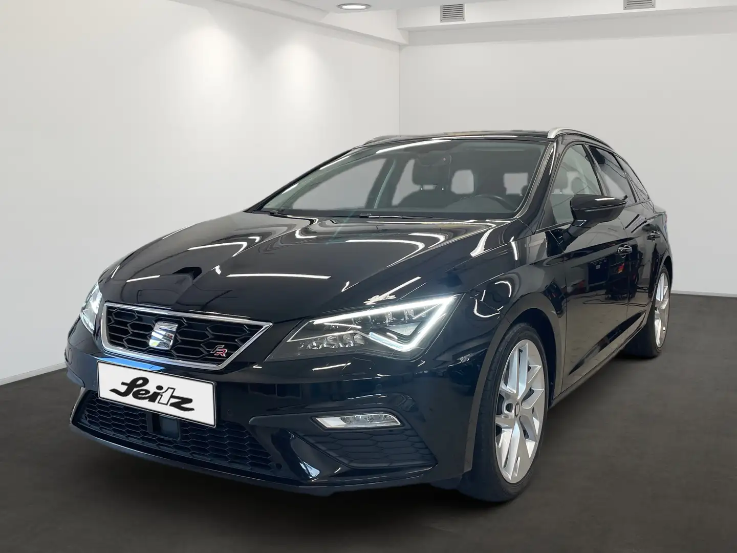 SEAT Leon ST FR 1.4 TSI DSG FR *LED*PDC*NAVI* Noir - 2
