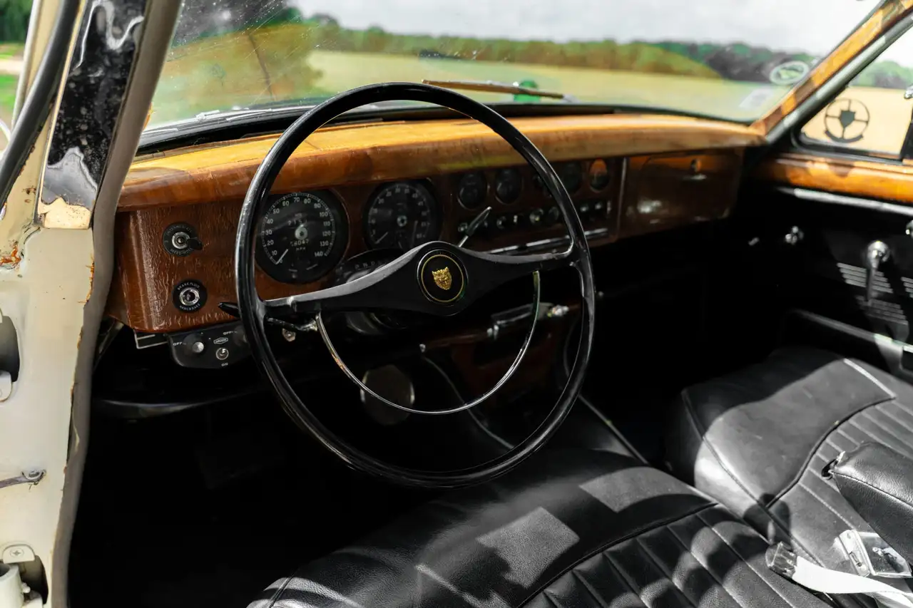 Jaguar S-Type 3.8S, foto 7