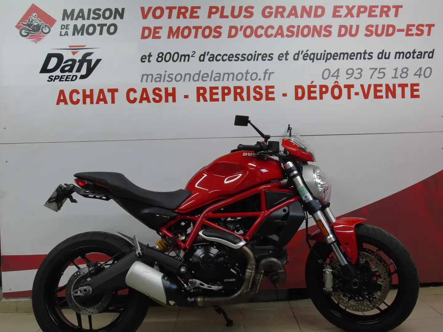 Ducati Monster 797 Rojo - 1