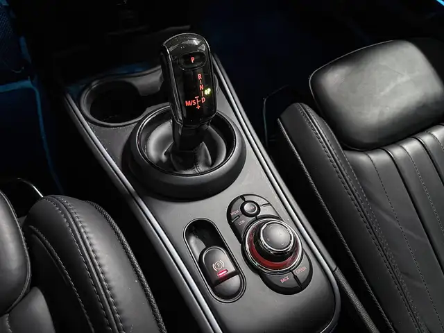 MINI Countryman view 14