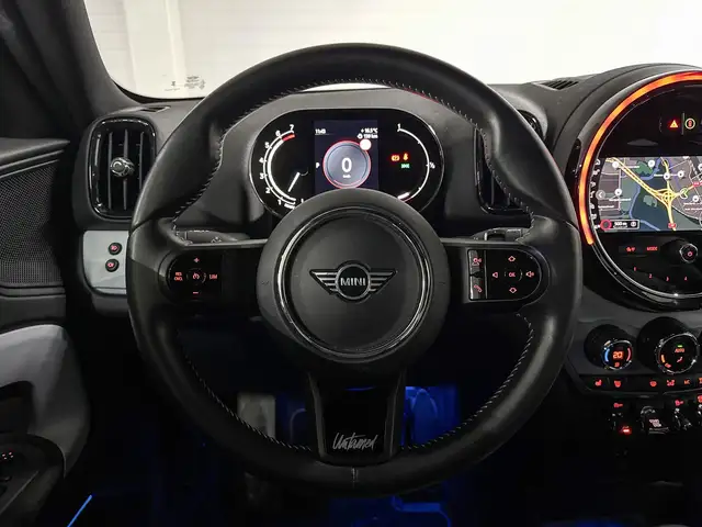 MINI Countryman view 11
