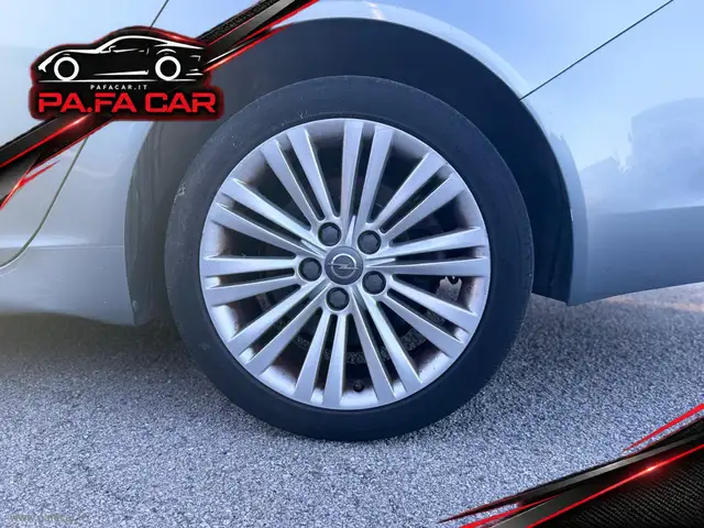Opel Insignia view 7