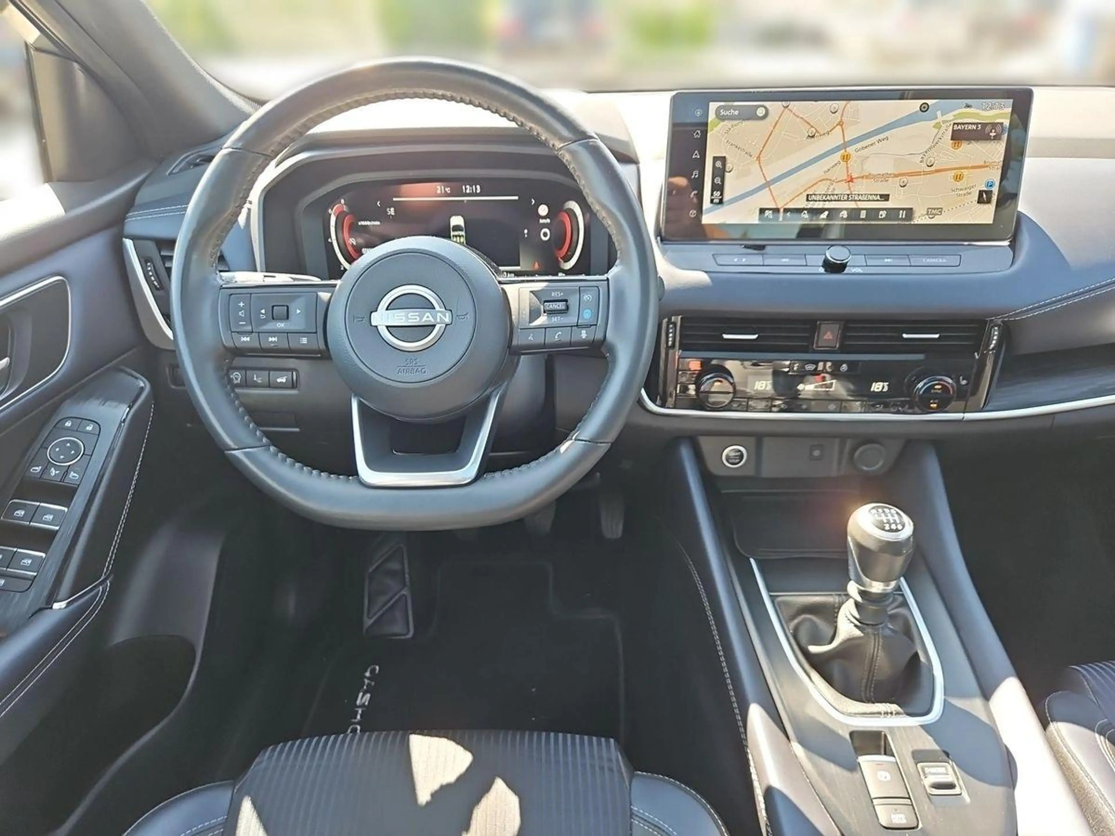 Nissan Qashqai Tekna 1.3 DIG-T/LED/PGD/AHK/NAVI/HUD — photo 15