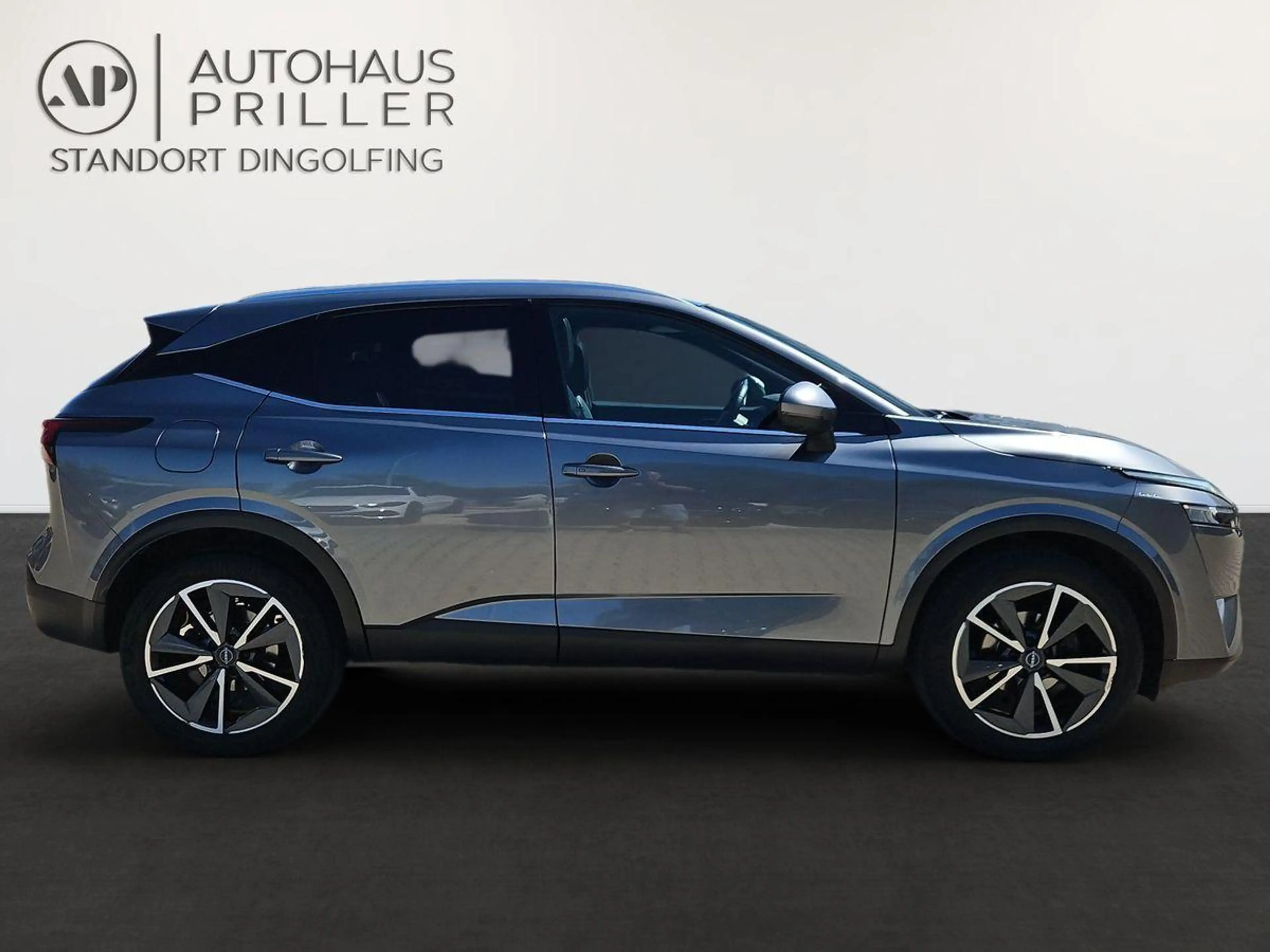 Nissan Qashqai Tekna 1.3 DIG-T/LED/PGD/AHK/NAVI/HUD — photo 5