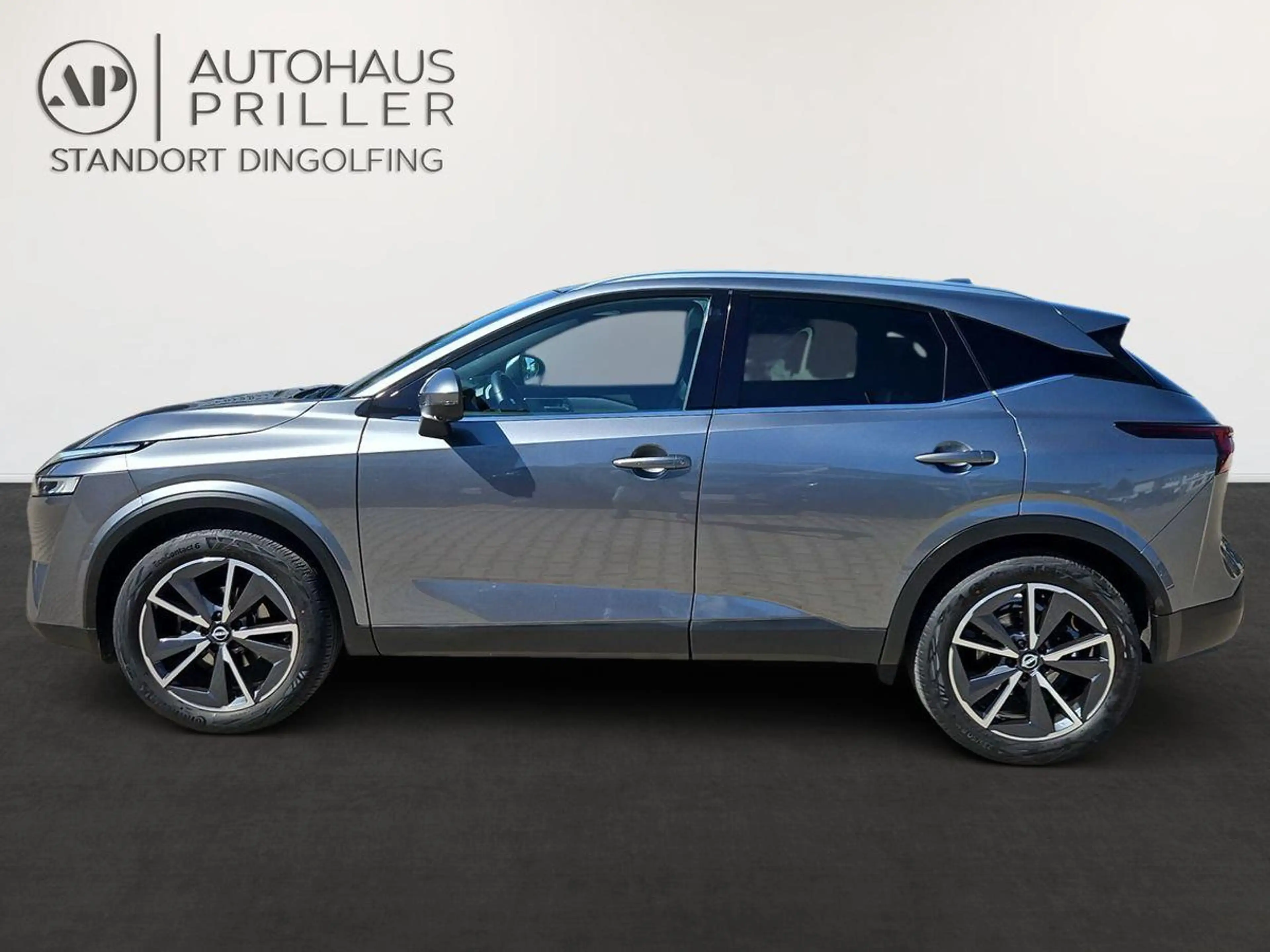 Nissan Qashqai Tekna 1.3 DIG-T/LED/PGD/AHK/NAVI/HUD — photo 9