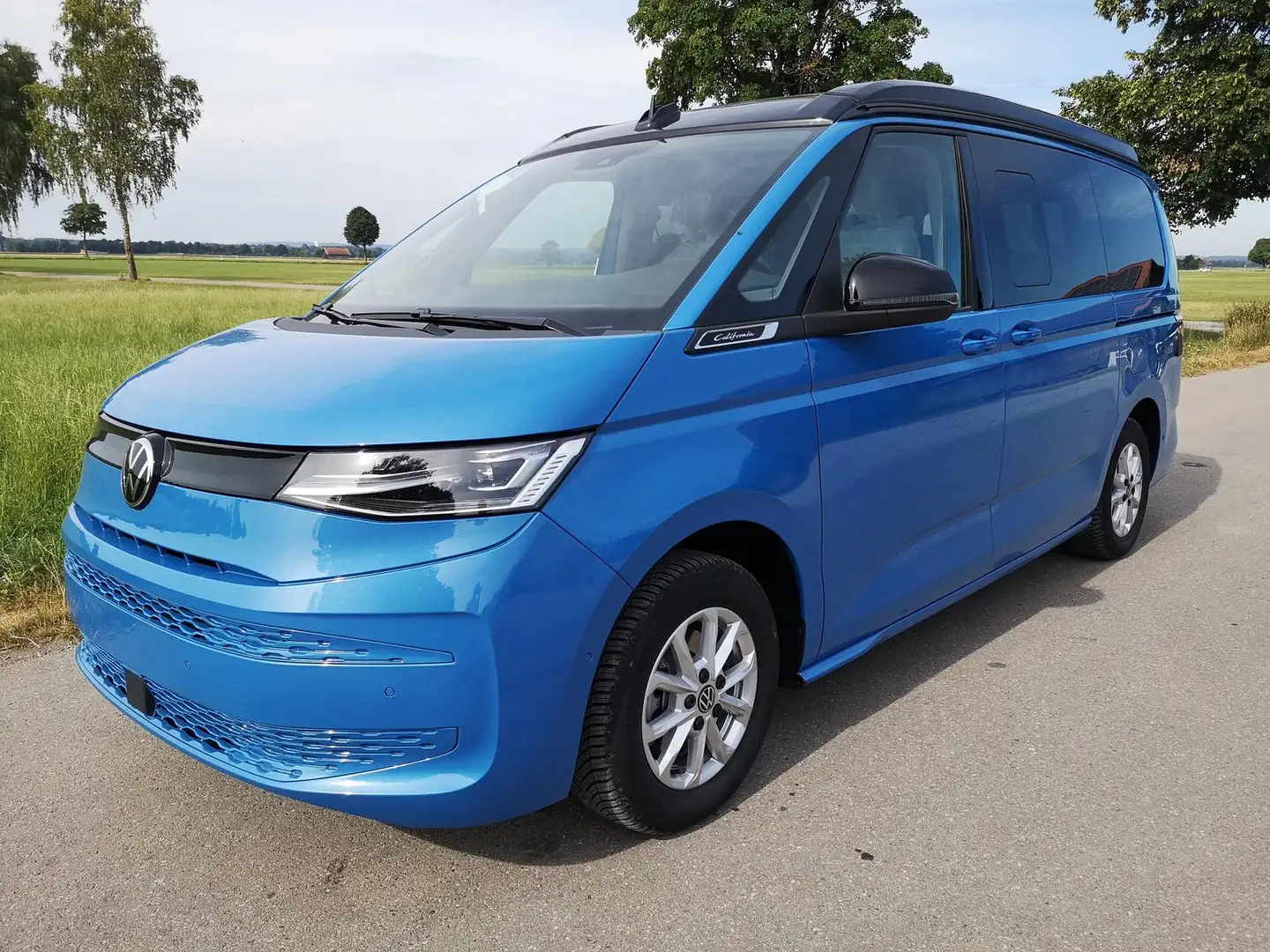 Volkswagen T7 California T7 2.0TDI DSG California Beach Camper GV5 Komfort Albastru - 1