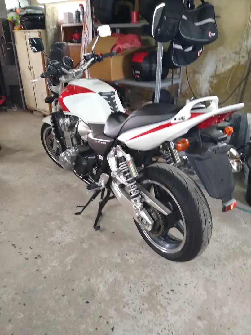 Honda CB 1300 Bílá - 1
