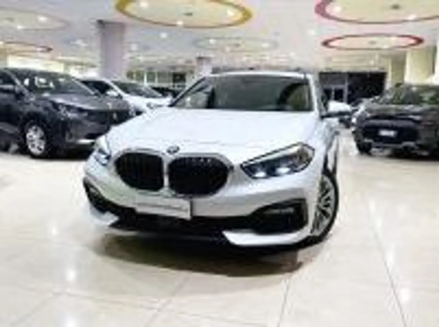 BMW 116 116d Business Advantage auto Bianco - 1