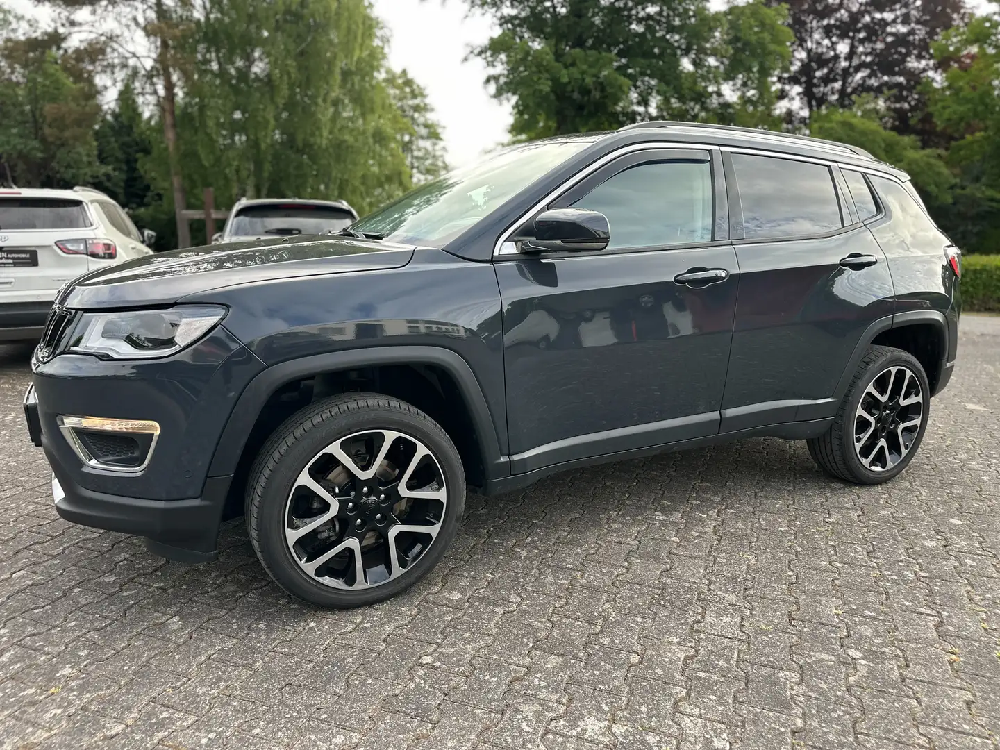 Jeep Compass Limited 4WD Gris - 1