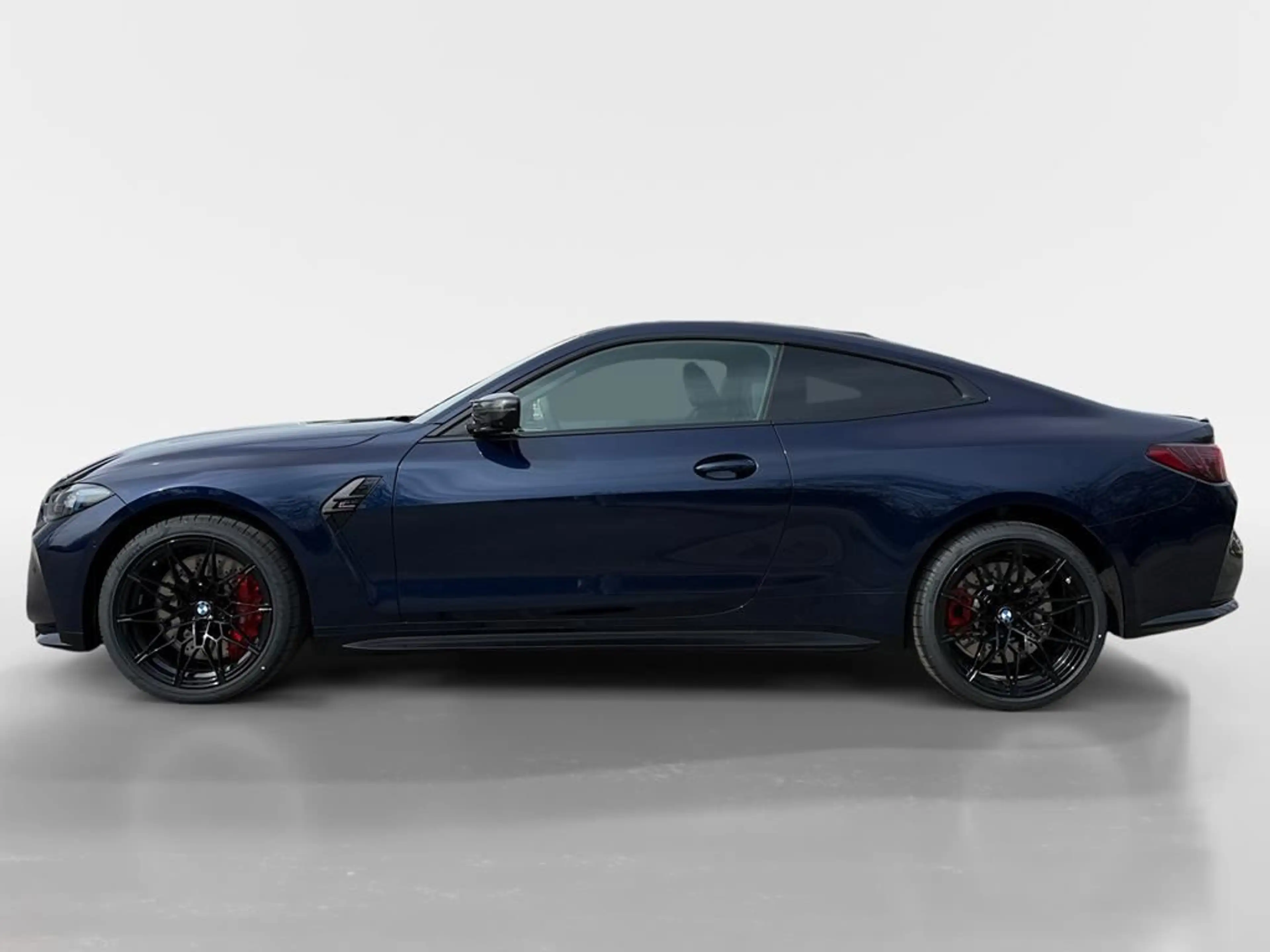 BMW M4 — photo 3