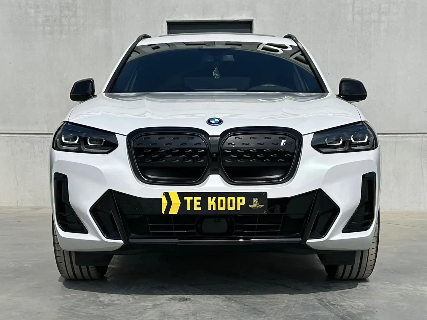 BMW iX3 *M-Pack*Head Up*ACC*Leder*HarmanKardon*360*Keyless bijela - 2