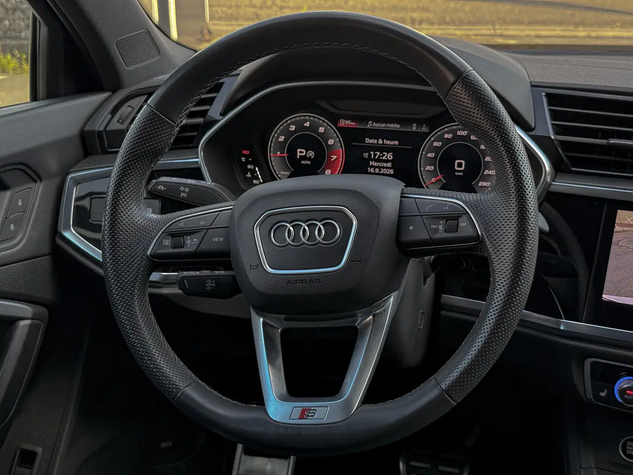 Audi Q3 Sportback 35 TFSI 3x S-Line Shadow Pack, миниатюра 17