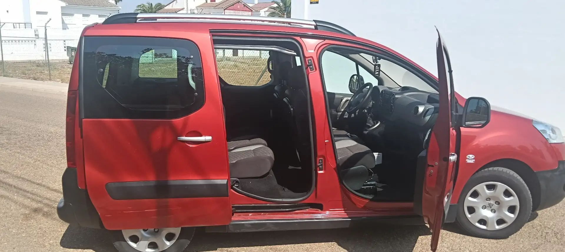 Peugeot Partner Tepee 1.6 Premium 110 - 2