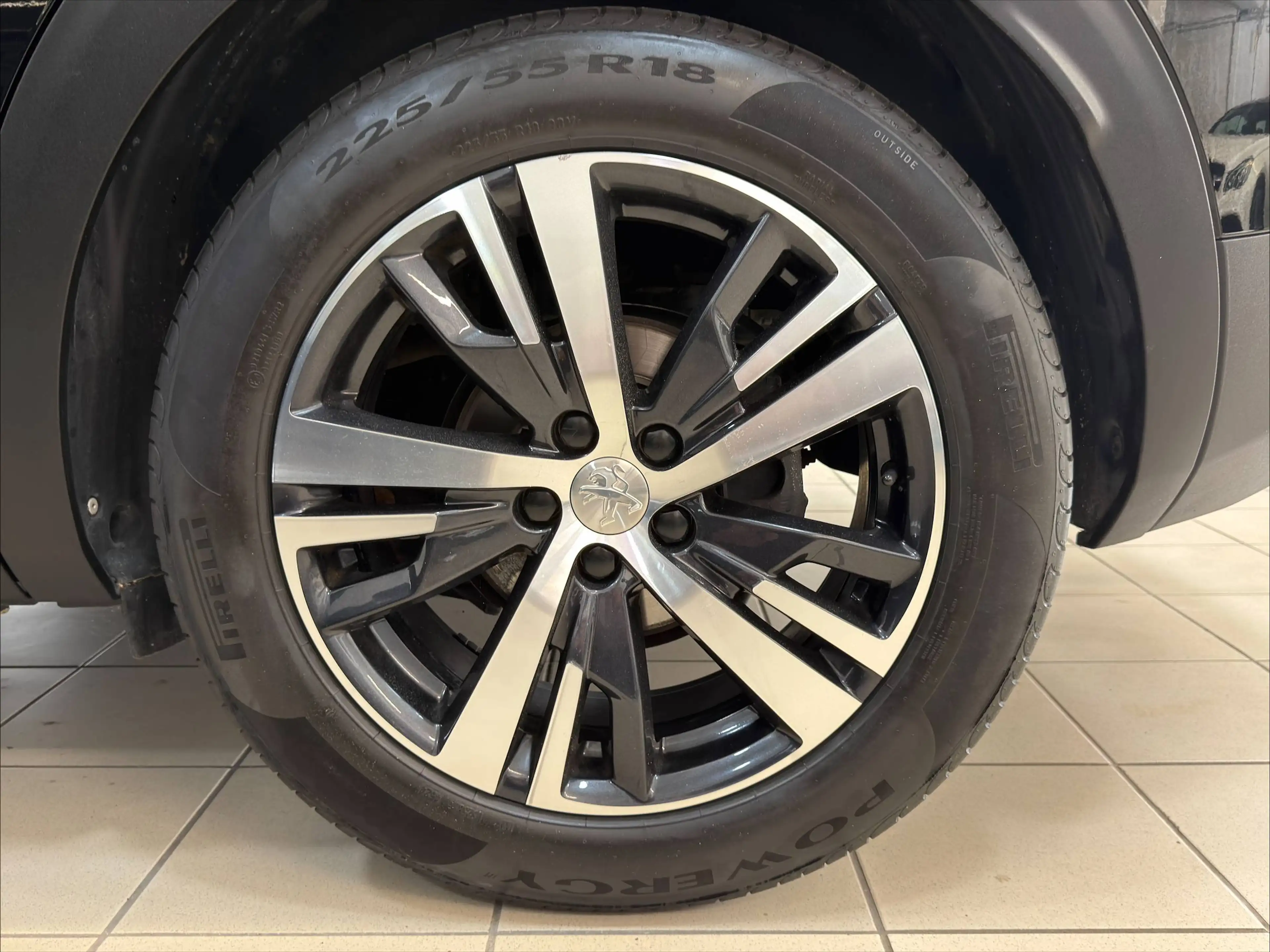 Peugeot 3008 1,6 BlueHDi 120 S&S EAT6 Allure*VIRTUAL*AHK*SHZ* — photo 13