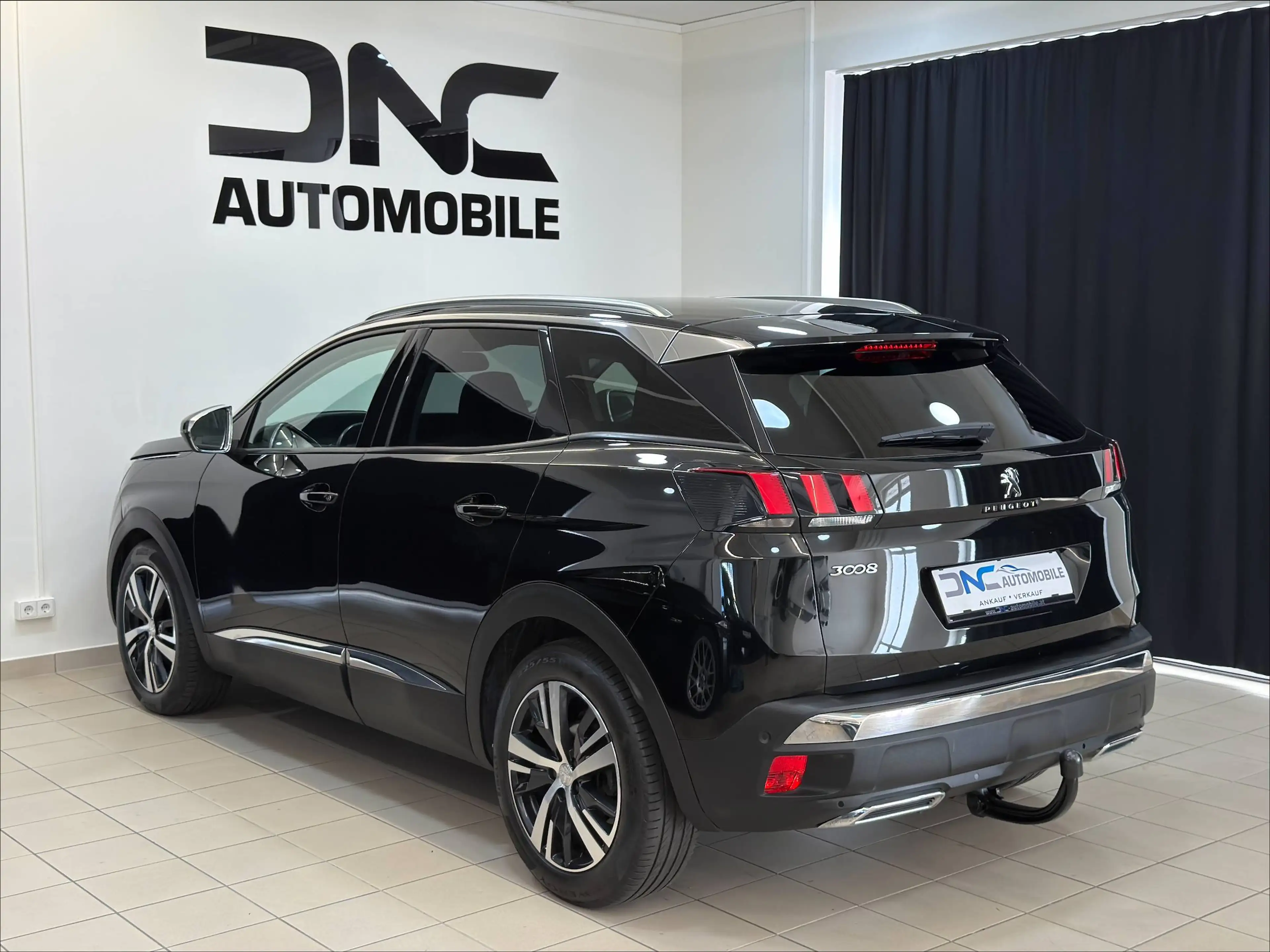 Peugeot 3008 1,6 BlueHDi 120 S&S EAT6 Allure*VIRTUAL*AHK*SHZ* — photo 6