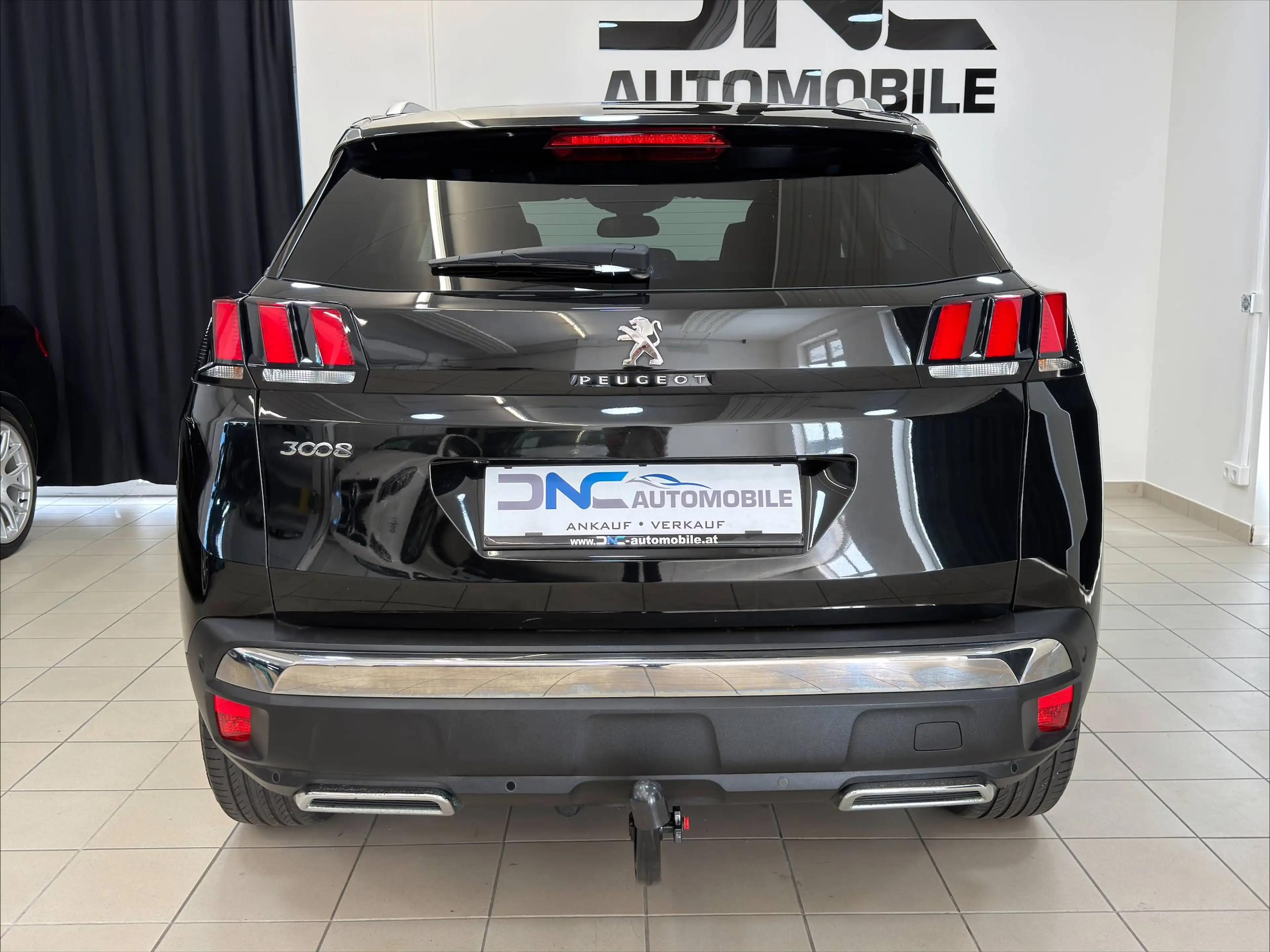 Peugeot 3008 1,6 BlueHDi 120 S&S EAT6 Allure*VIRTUAL*AHK*SHZ* — photo 8