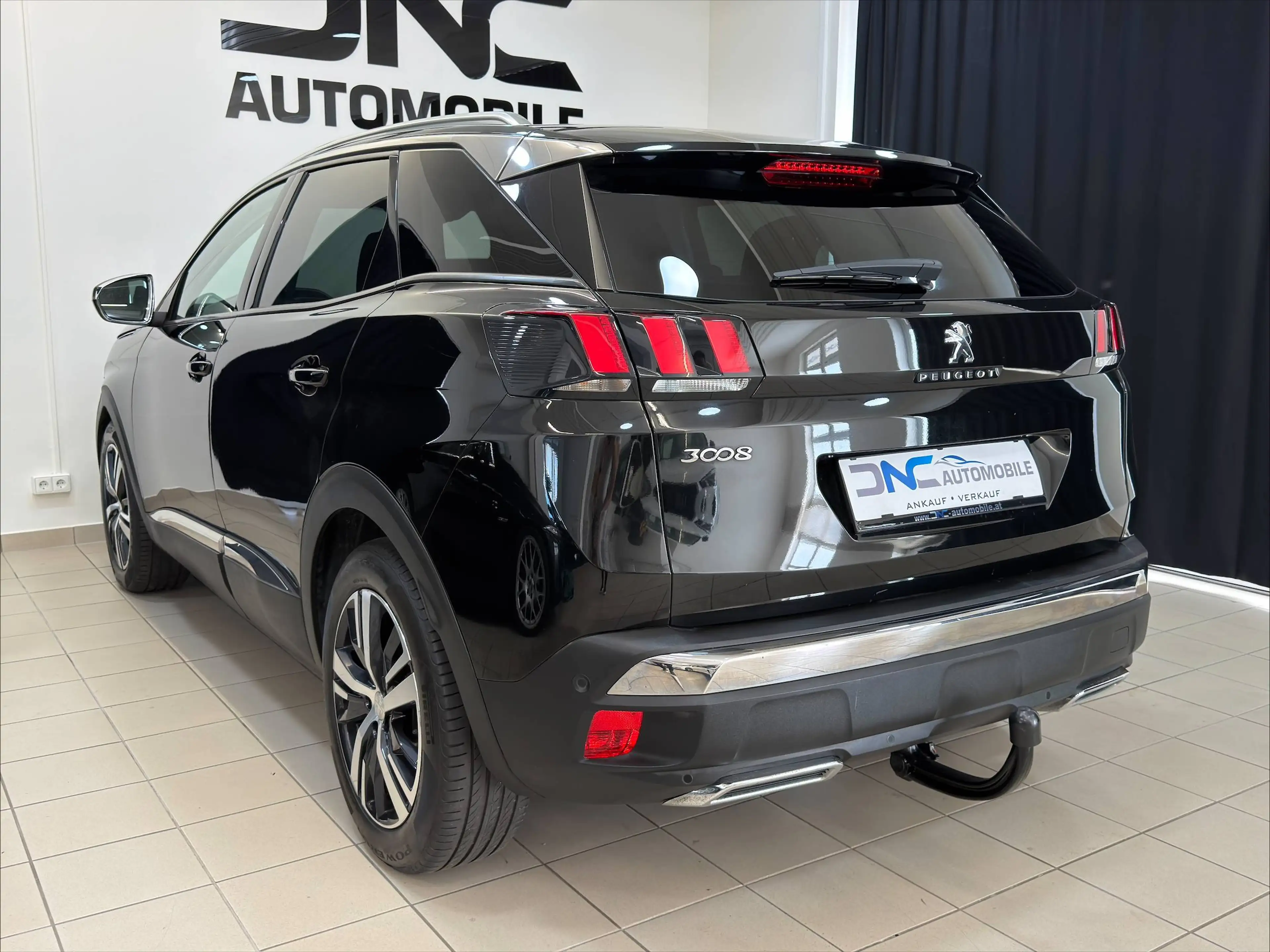 Peugeot 3008 1,6 BlueHDi 120 S&S EAT6 Allure*VIRTUAL*AHK*SHZ* — photo 7