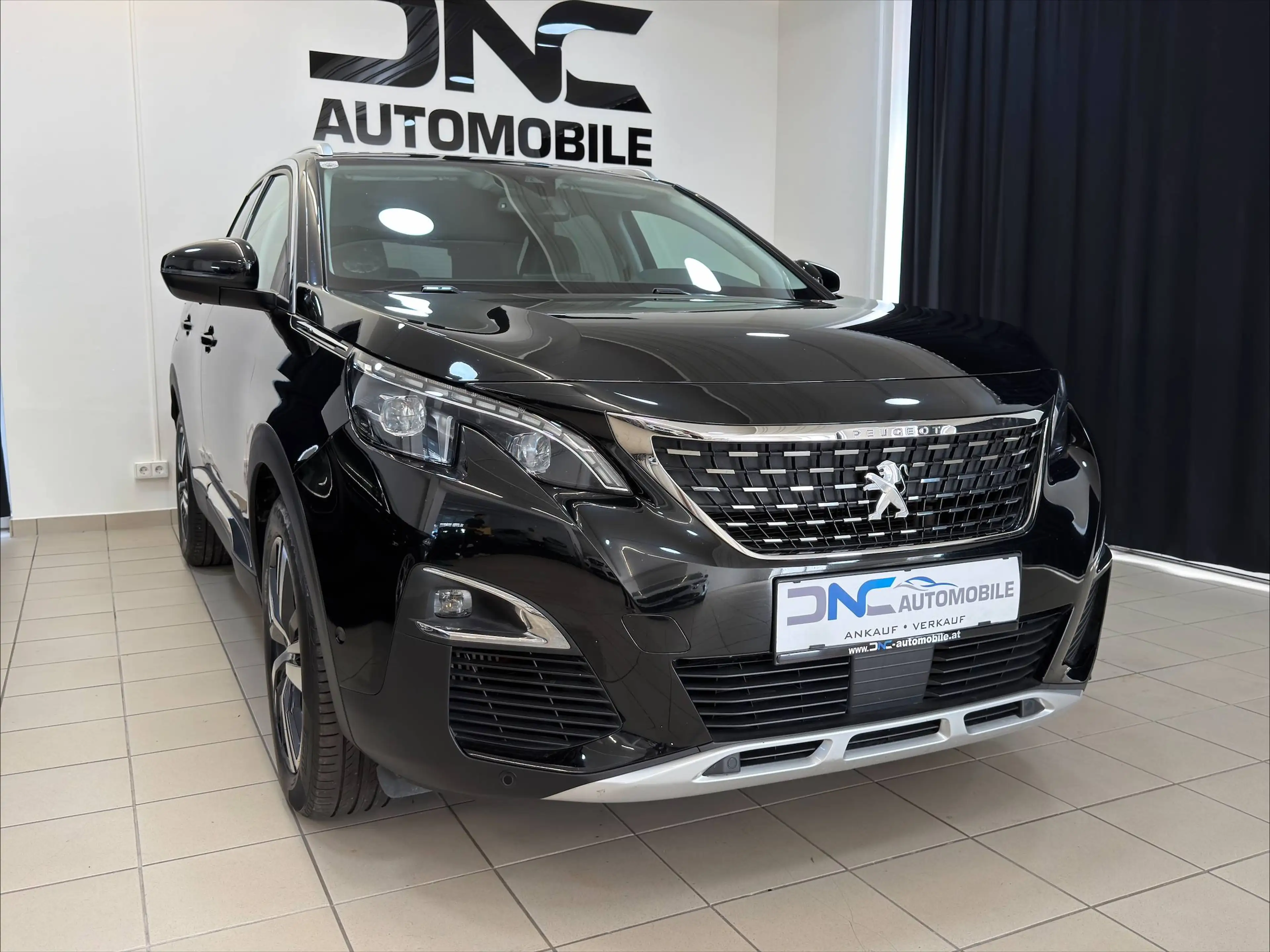 Peugeot 3008 1,6 BlueHDi 120 S&S EAT6 Allure*VIRTUAL*AHK*SHZ* — photo 2